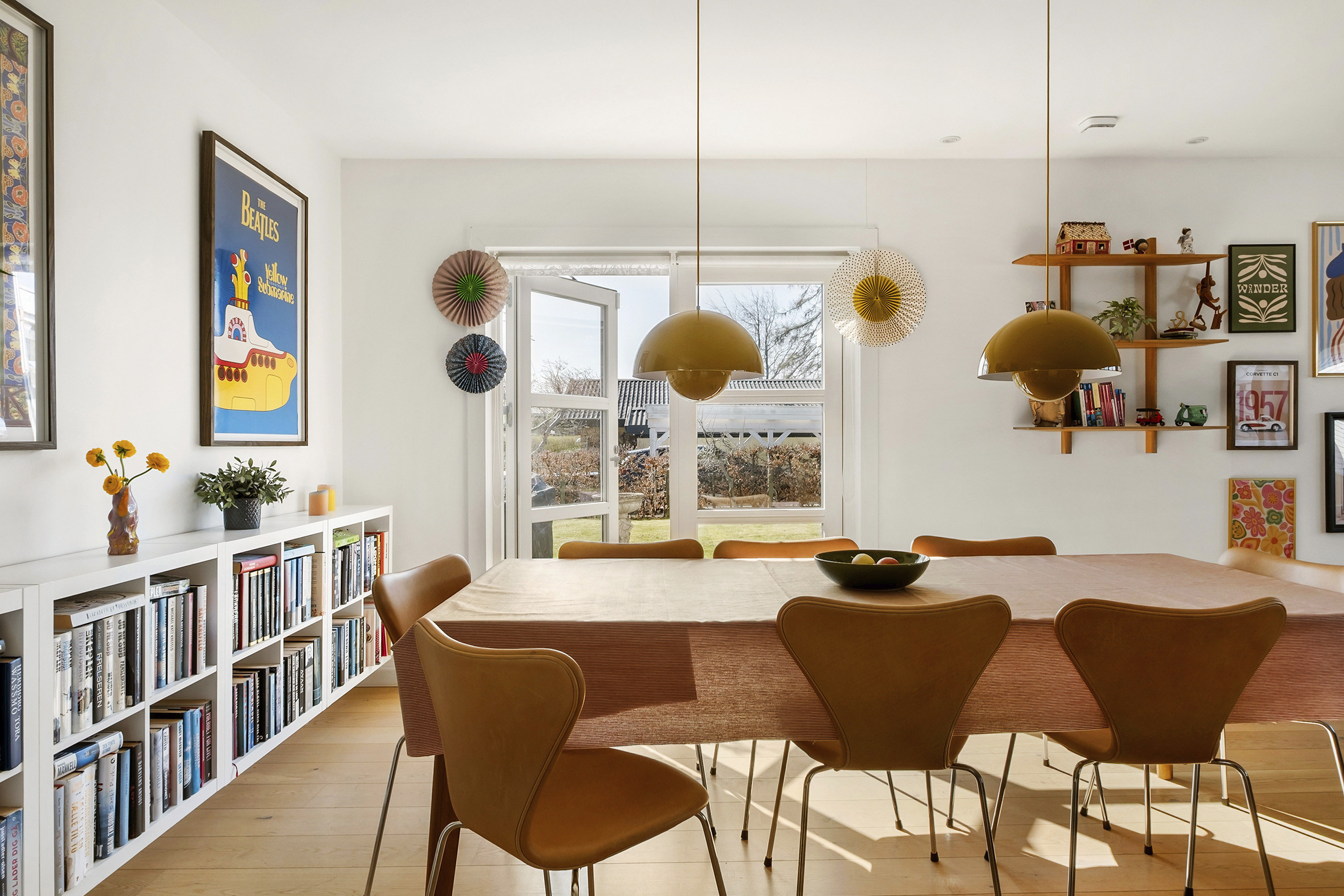 Fremhævet spisestue billede i fuldskærmstilstand. Billede af Delfinvej 5, 3450 Allerød