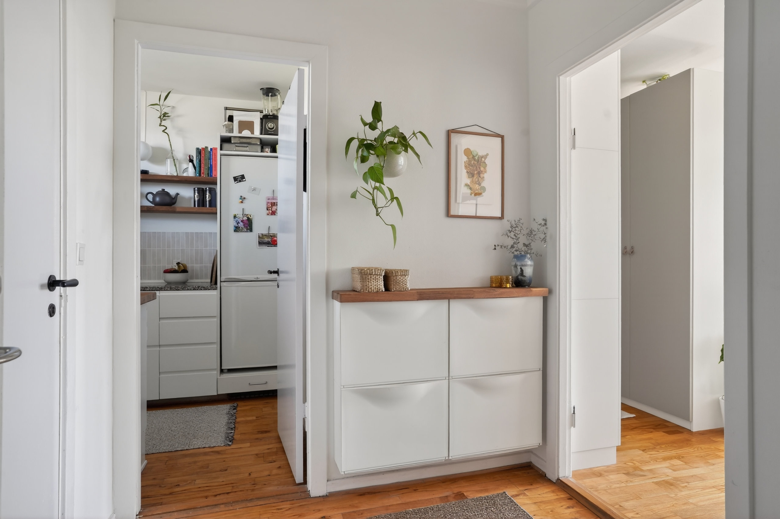 Fremhævet køkken billede i fuldskærmstilstand. Billede af Ericavej 165, 1. 208., 2820 Gentofte