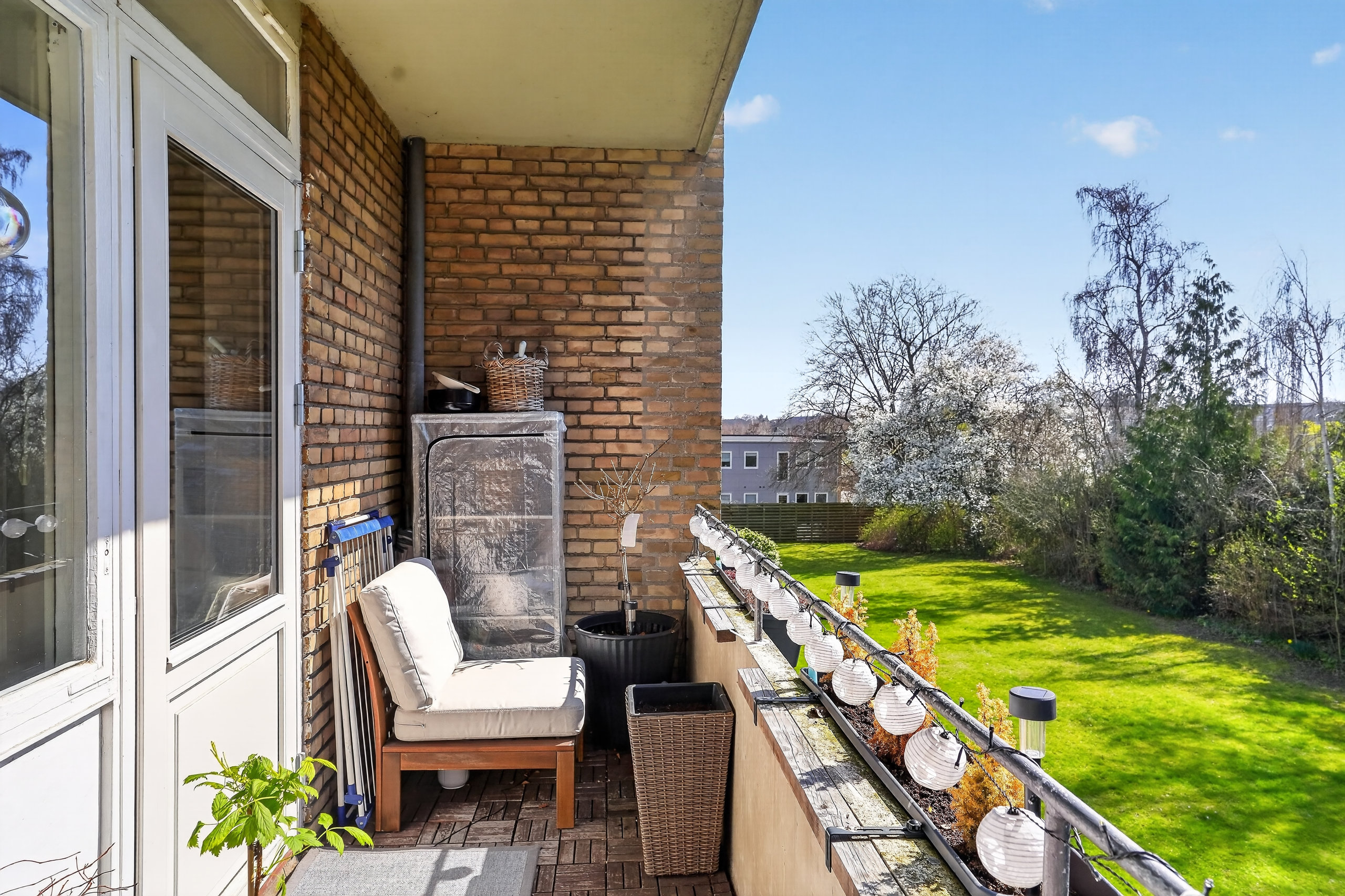 Fremhævet altan billede i fuldskærmstilstand. Billede af Ericavej 165, 1. 208., 2820 Gentofte