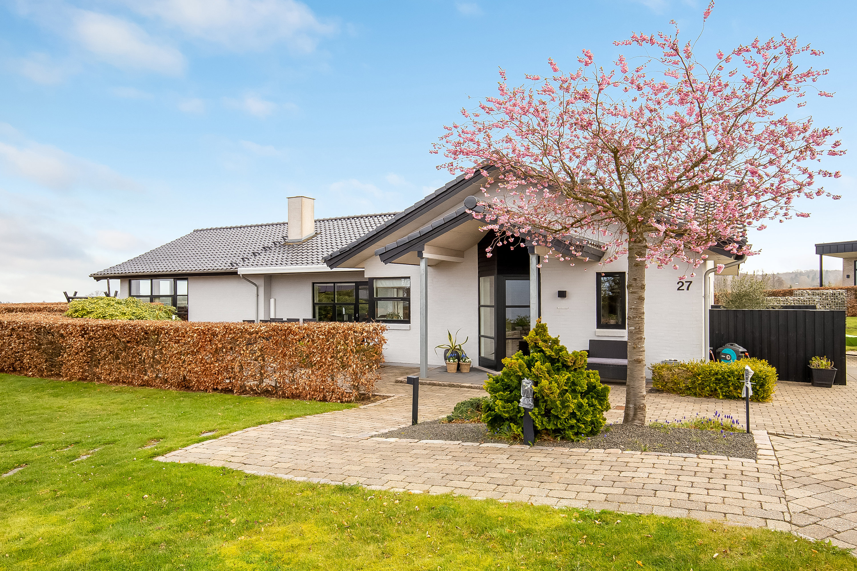 Fremhævet ejendommen billede i fuldskærmstilstand. Billede af Skullebjerg Allé 27, Østerby, 7000 Fredericia