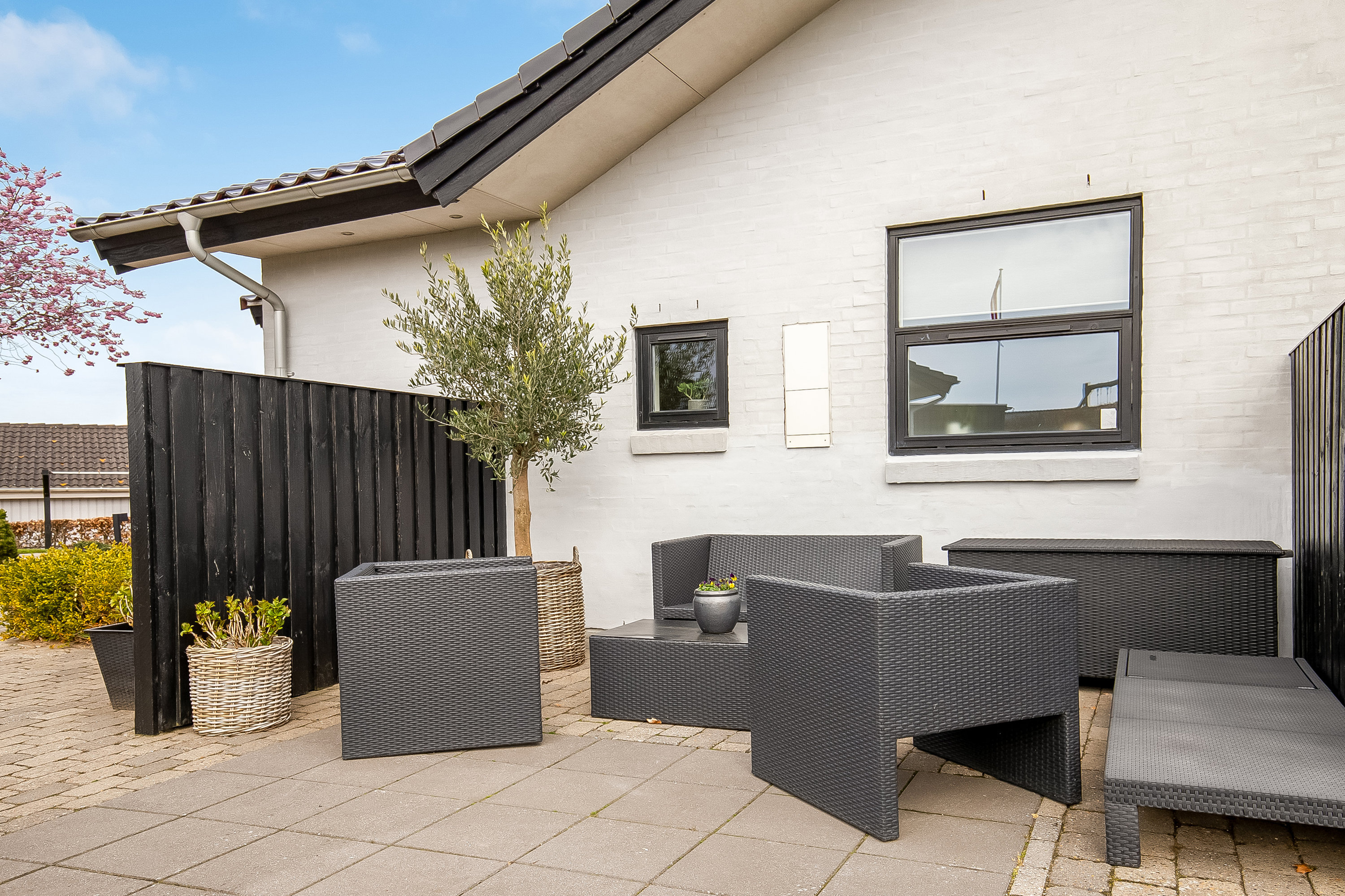 Fremhævet terrasse billede i fuldskærmstilstand. Billede af Skullebjerg Allé 27, Østerby, 7000 Fredericia