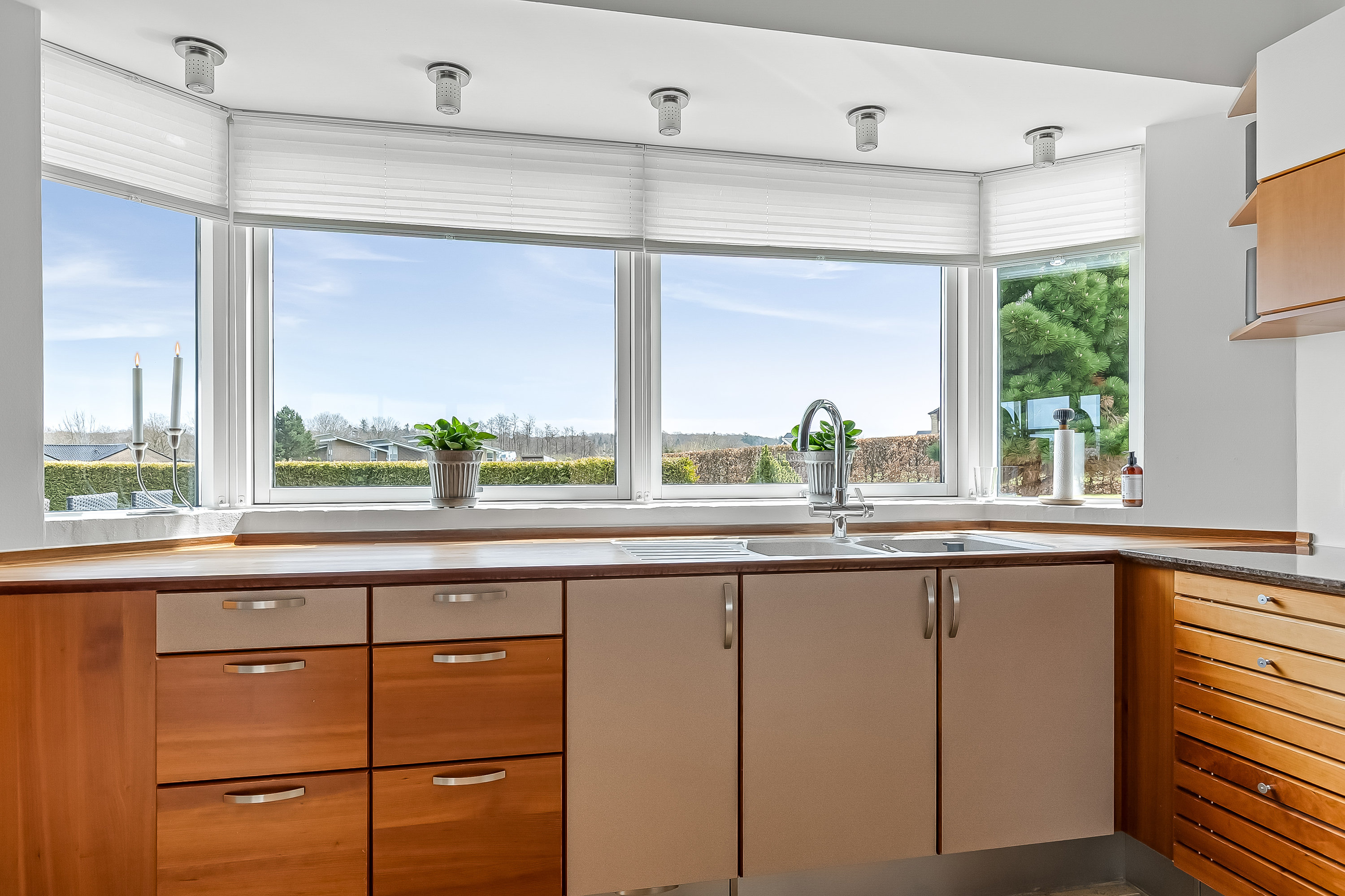 Fremhævet køkken alrum billede i fuldskærmstilstand. Billede af Skullebjerg Allé 27, Østerby, 7000 Fredericia