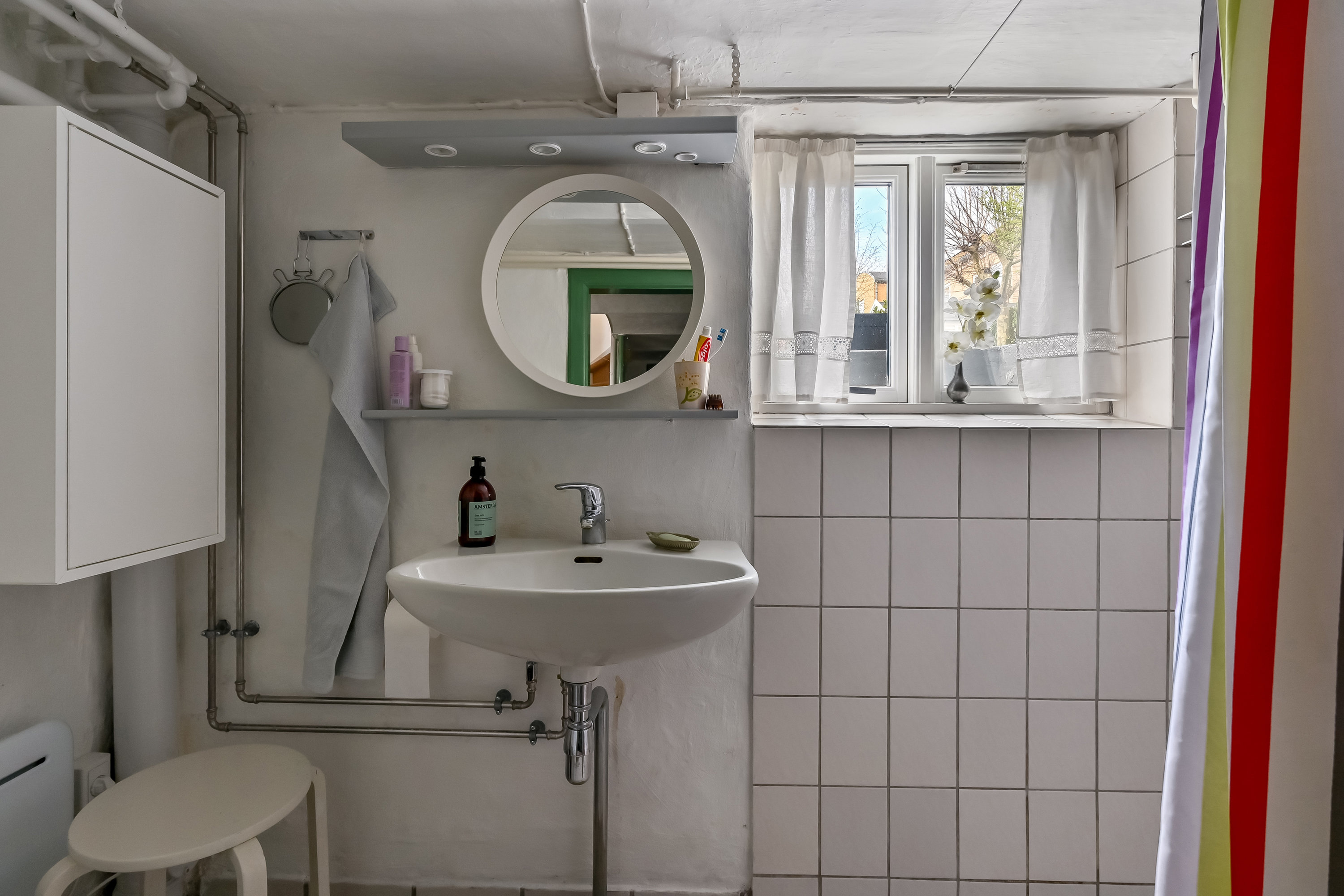 Fremhævet badeværelse billede i fuldskærmstilstand. Billede af Mindegade 16, 7400 Herning