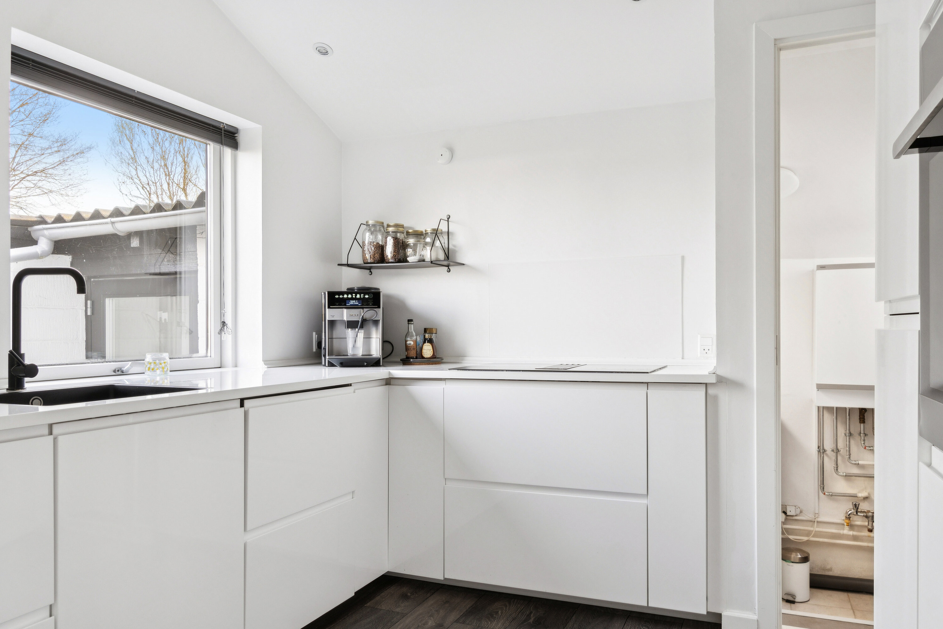 Fremhævet køkken billede i fuldskærmstilstand. Billede af Jasminvej 31, 4200 Slagelse