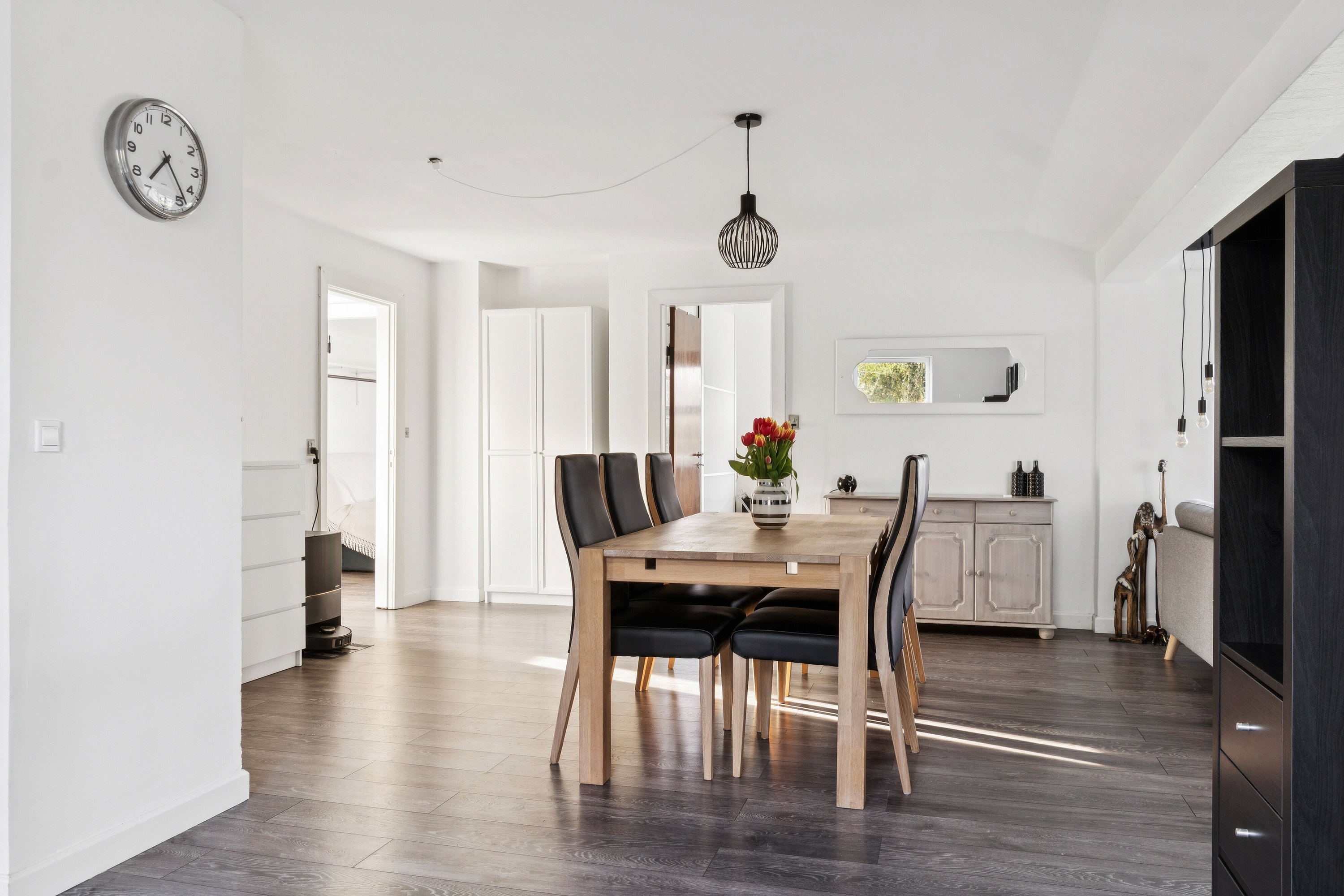 Fremhævet spisestue billede i fuldskærmstilstand. Billede af Jasminvej 31, 4200 Slagelse