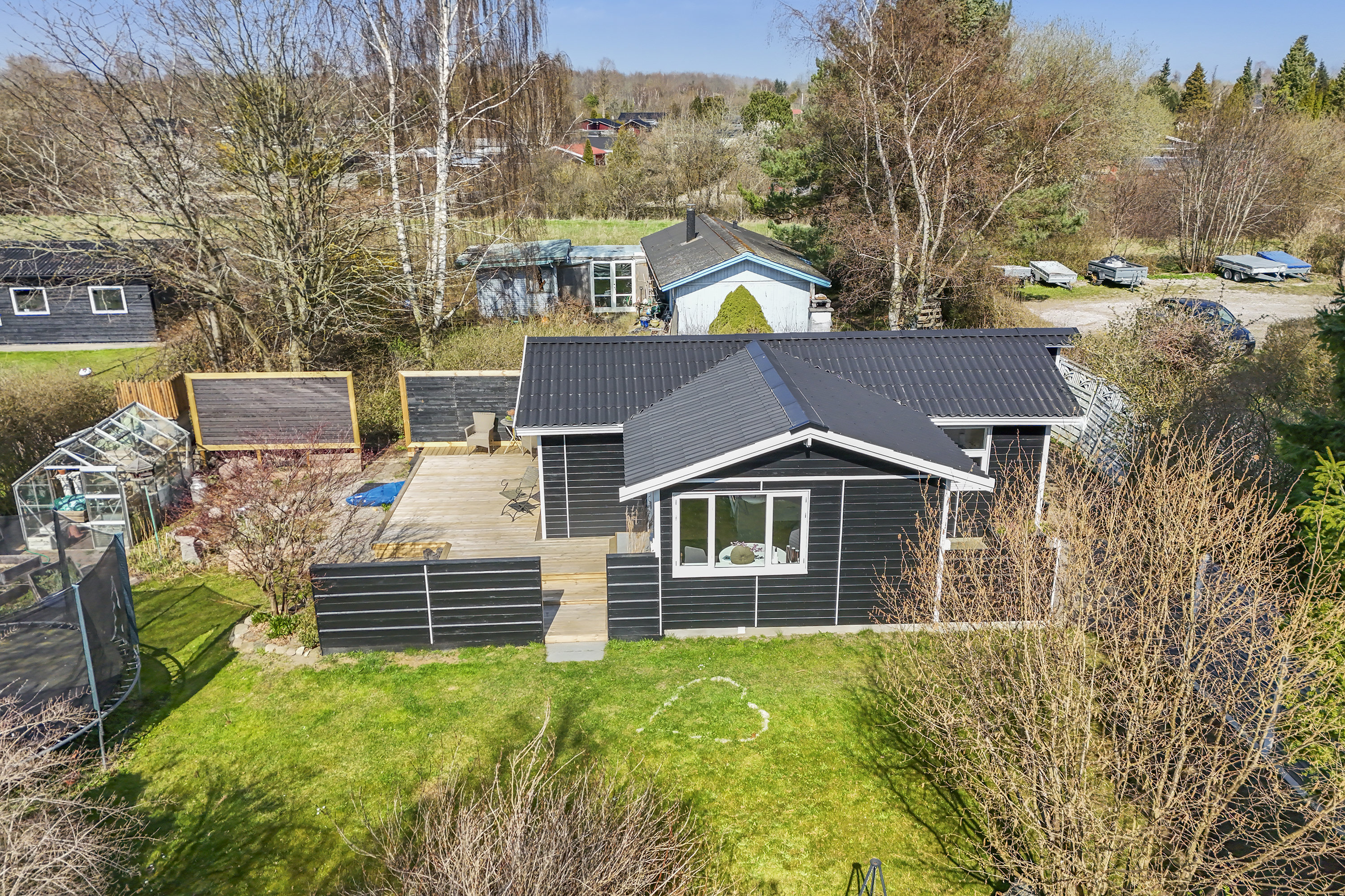 Fremhævet facade billede i fuldskærmstilstand. Billede af Asynjevej 47, 2740 Skovlunde