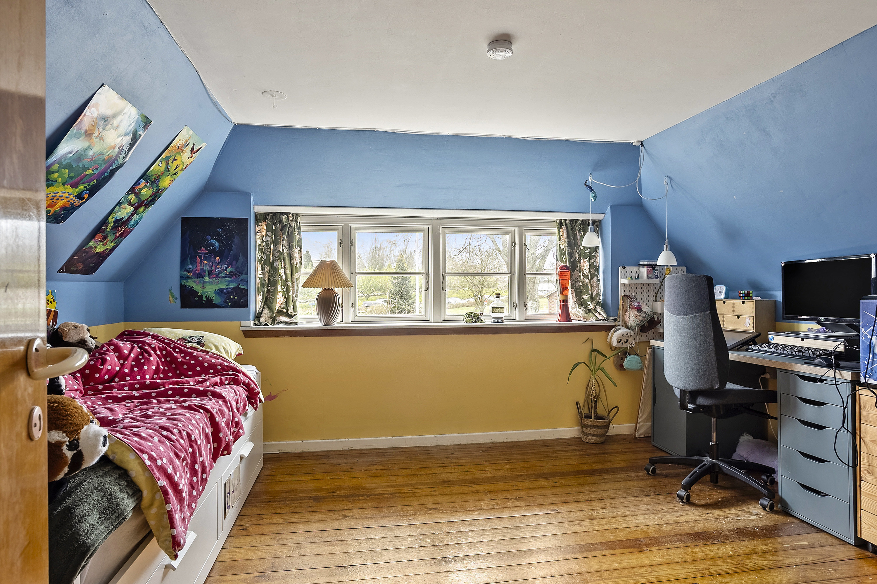 Fremhævet værelse billede i fuldskærmstilstand. Billede af Bobølvej 8, 6683 Føvling