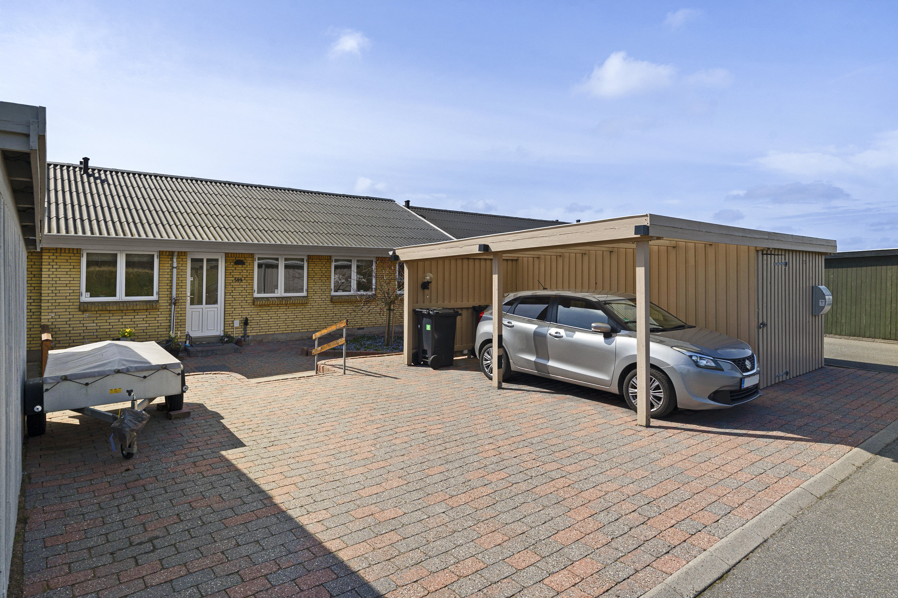 Fremhævet ejendommen billede i fuldskærmstilstand. Billede af Åsumvej 589, 5240 Odense NØ