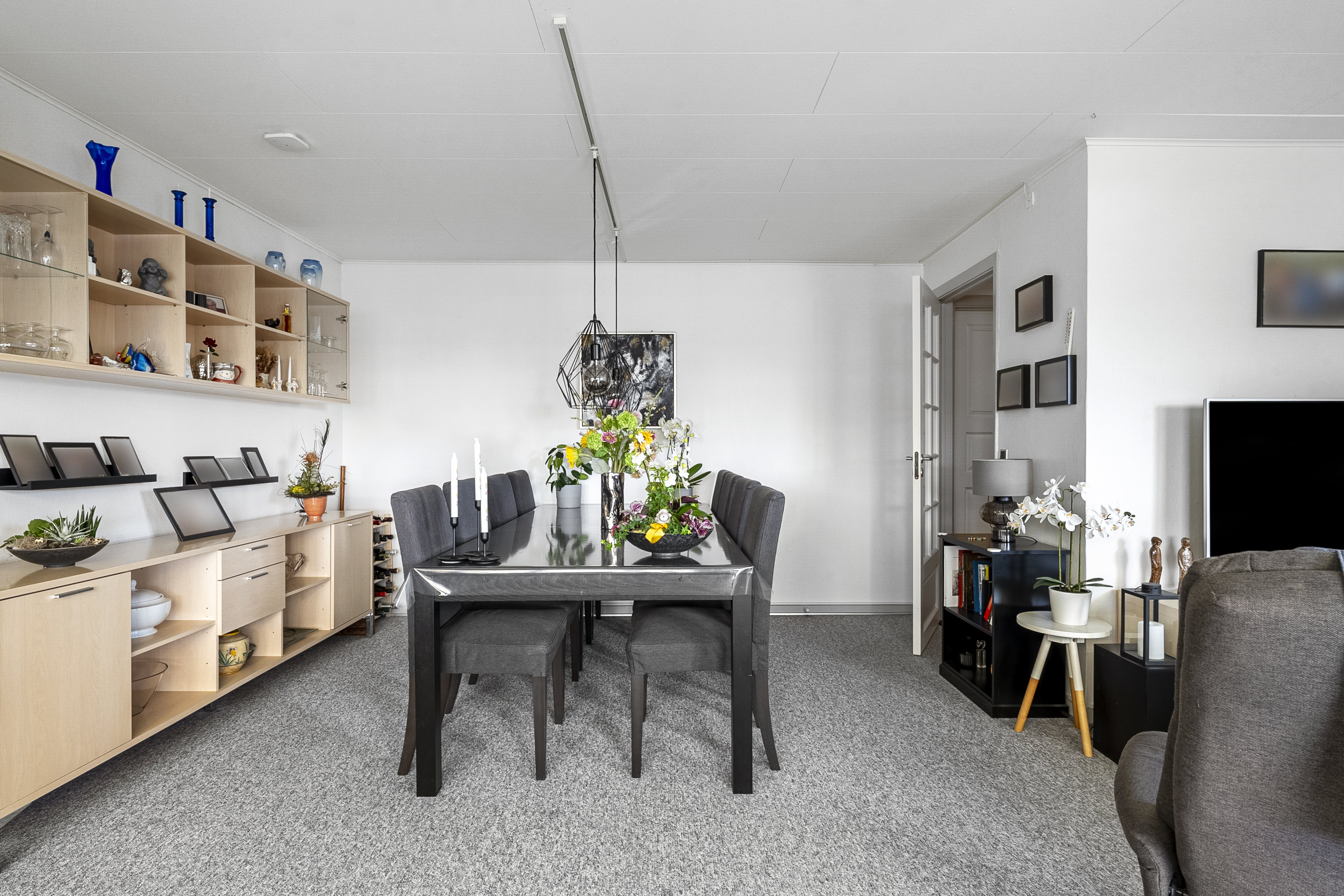 Fremhævet spisestue billede i fuldskærmstilstand. Billede af Åsumvej 589, 5240 Odense NØ