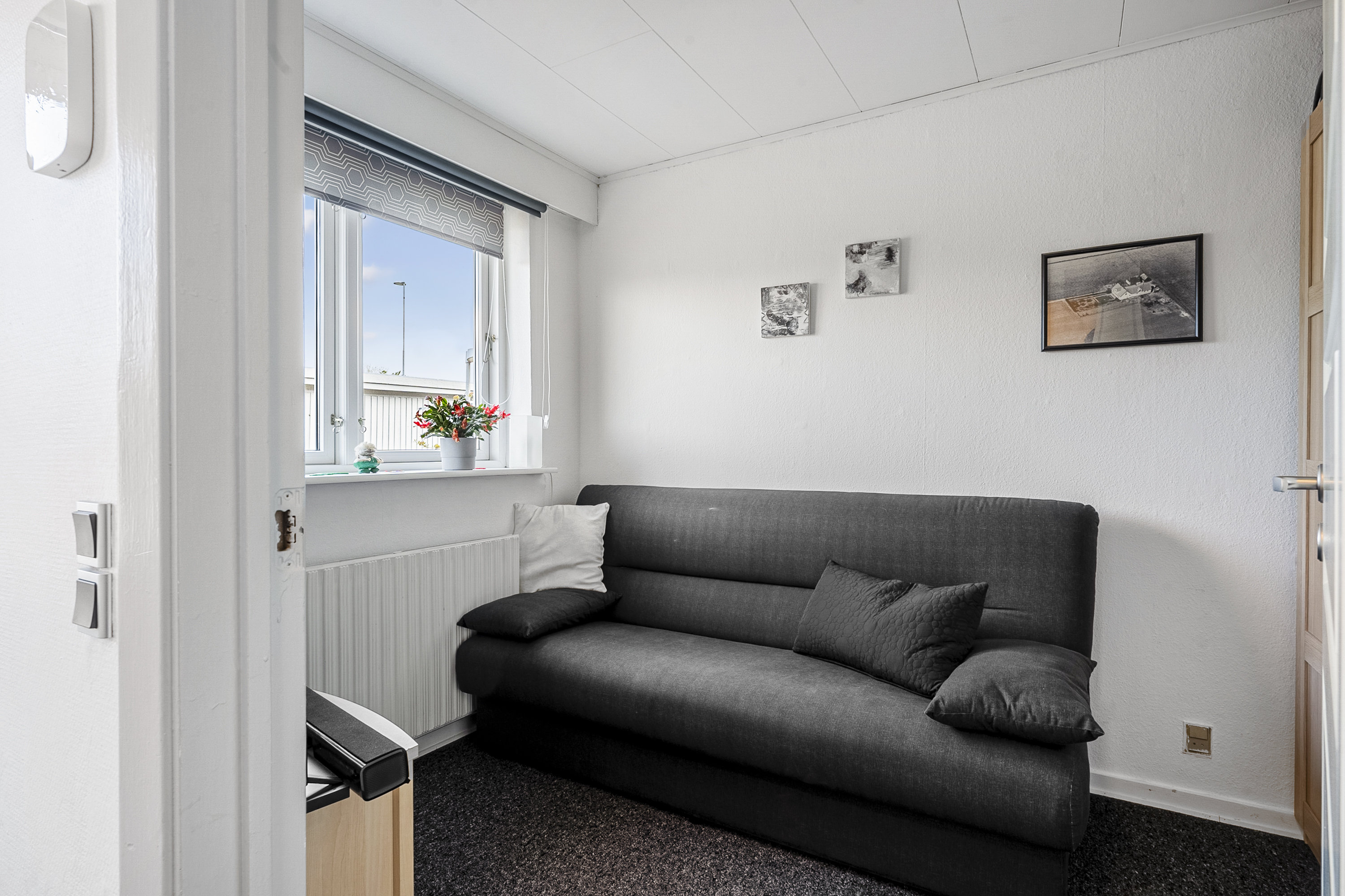 Fremhævet stue billede i fuldskærmstilstand. Billede af Åsumvej 589, 5240 Odense NØ