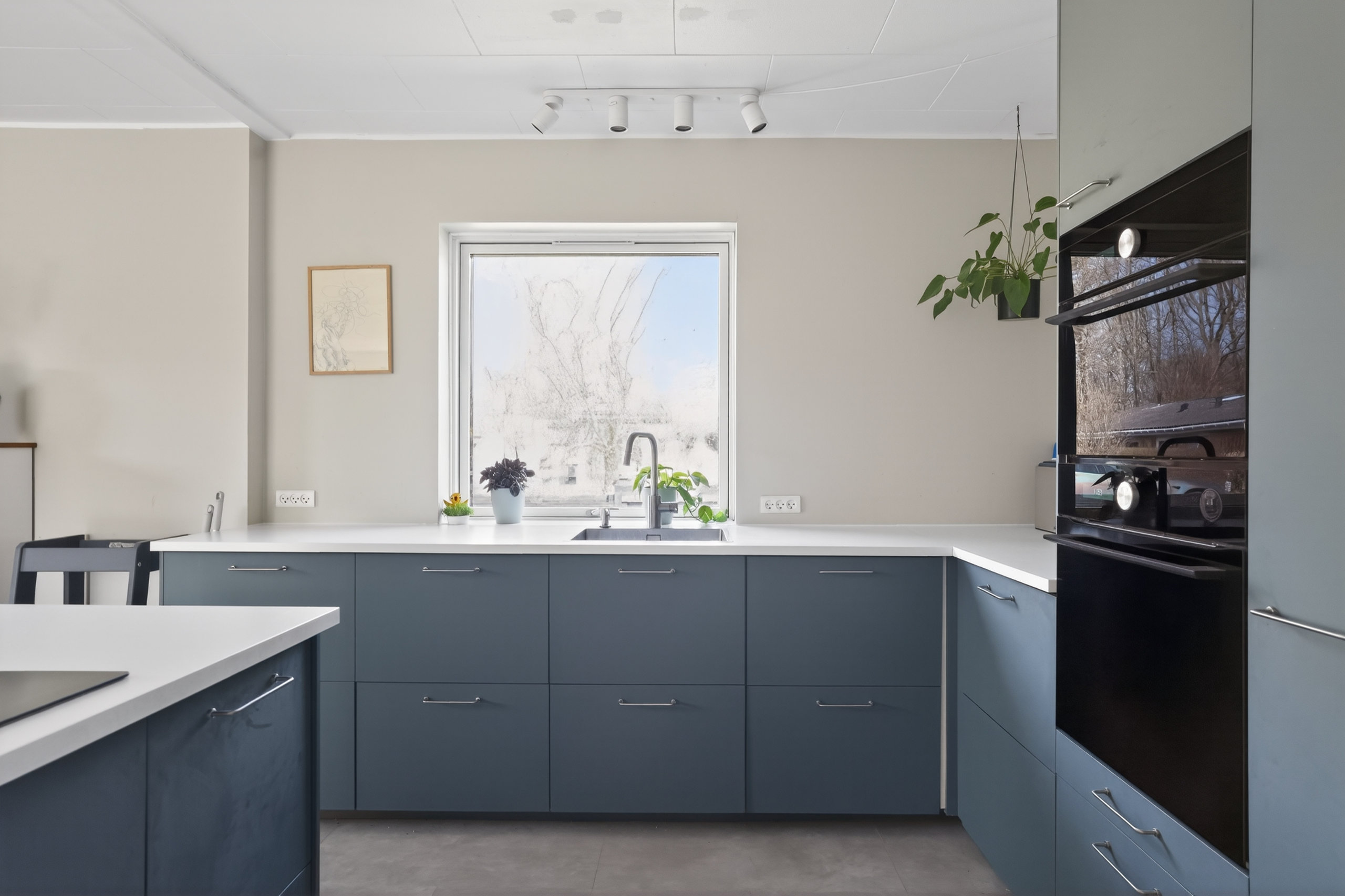 Fremhævet køkken billede i fuldskærmstilstand. Billede af Elmevej 3, 4340 Tølløse