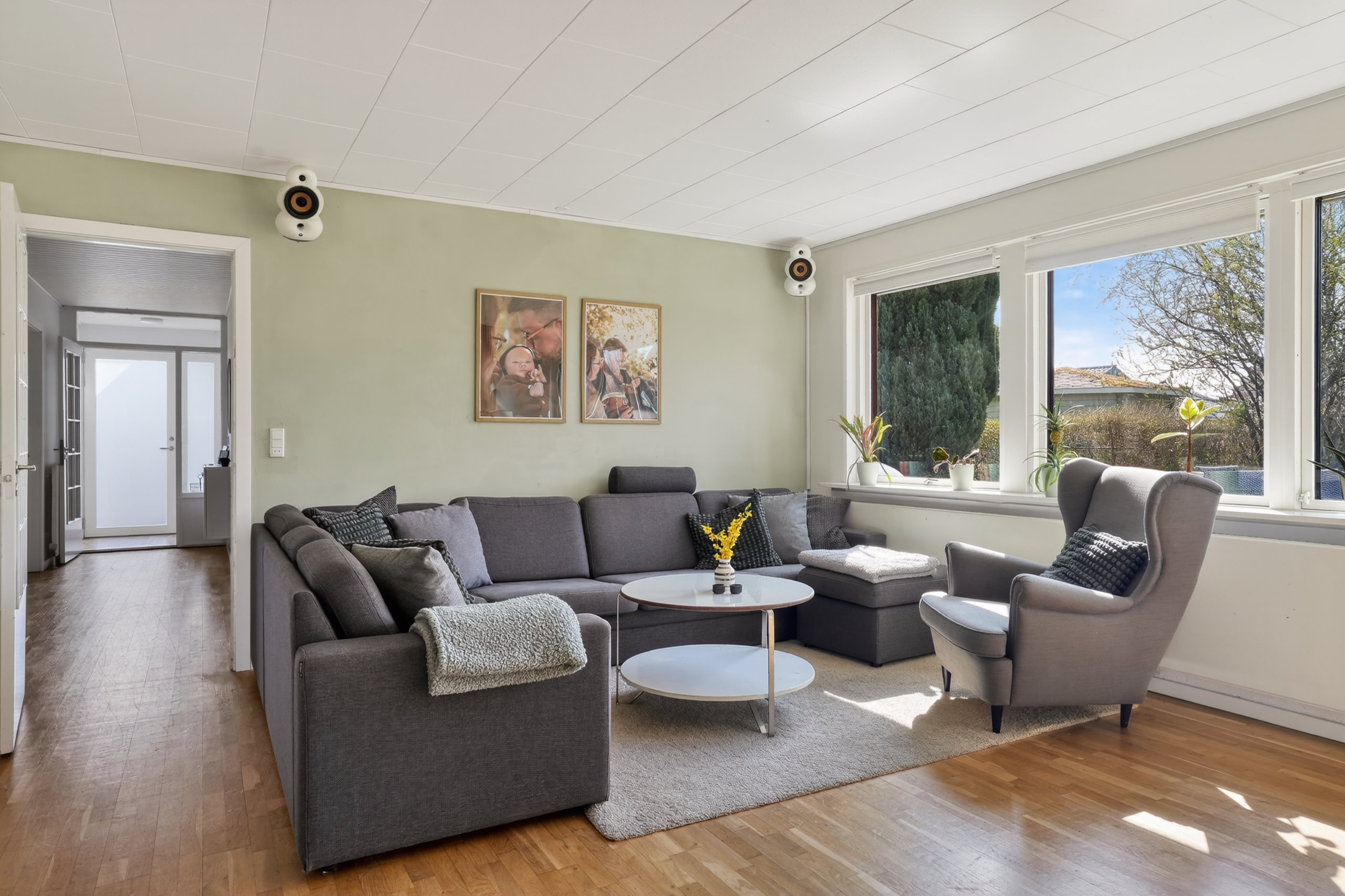 Fremhævet stue billede i fuldskærmstilstand. Billede af Elmevej 3, 4340 Tølløse