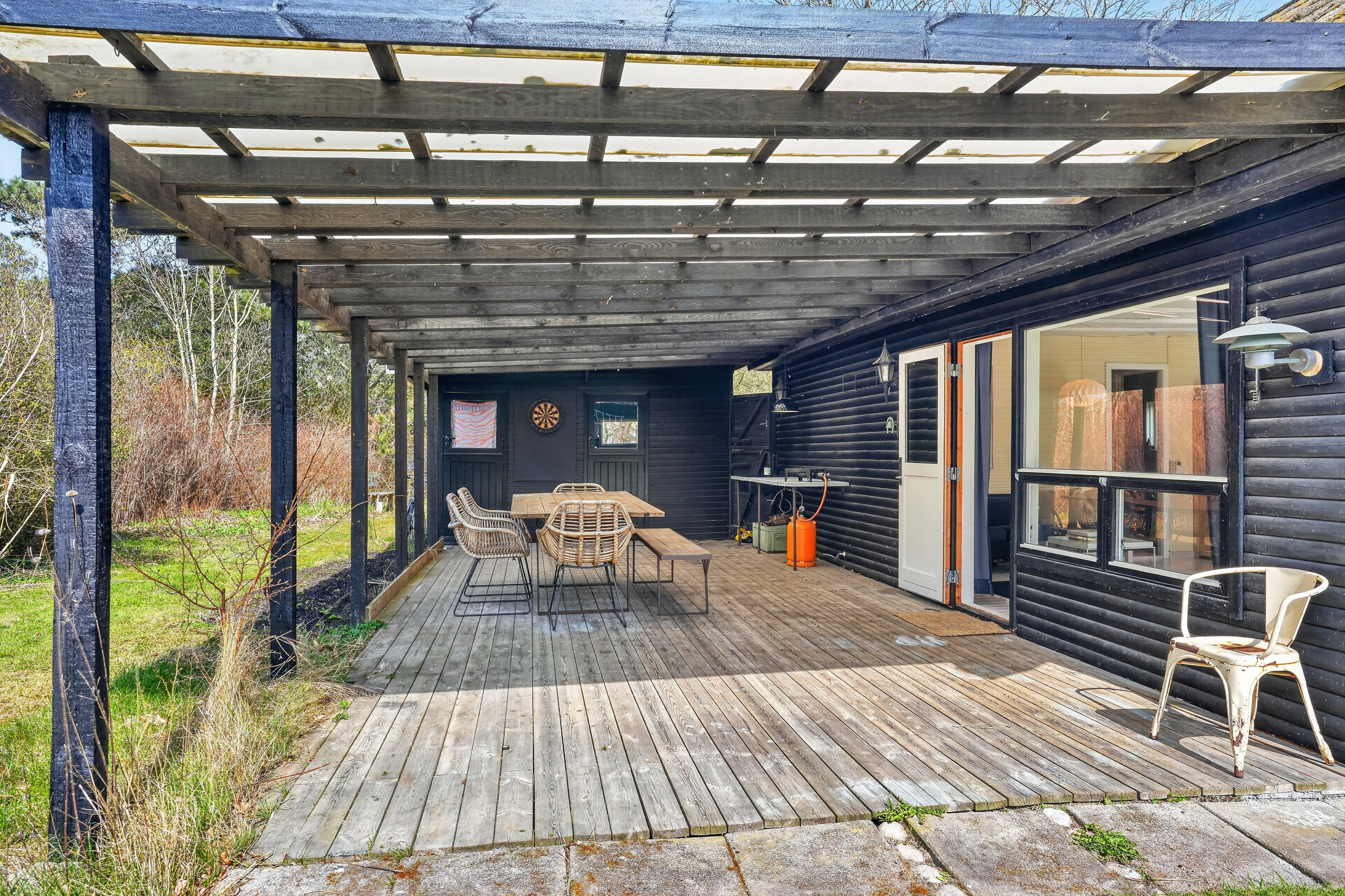 Fremhævet terrasse billede i fuldskærmstilstand. Billede af Hedebovej 8, Overby Lyng, 4583 Sjællands Odde