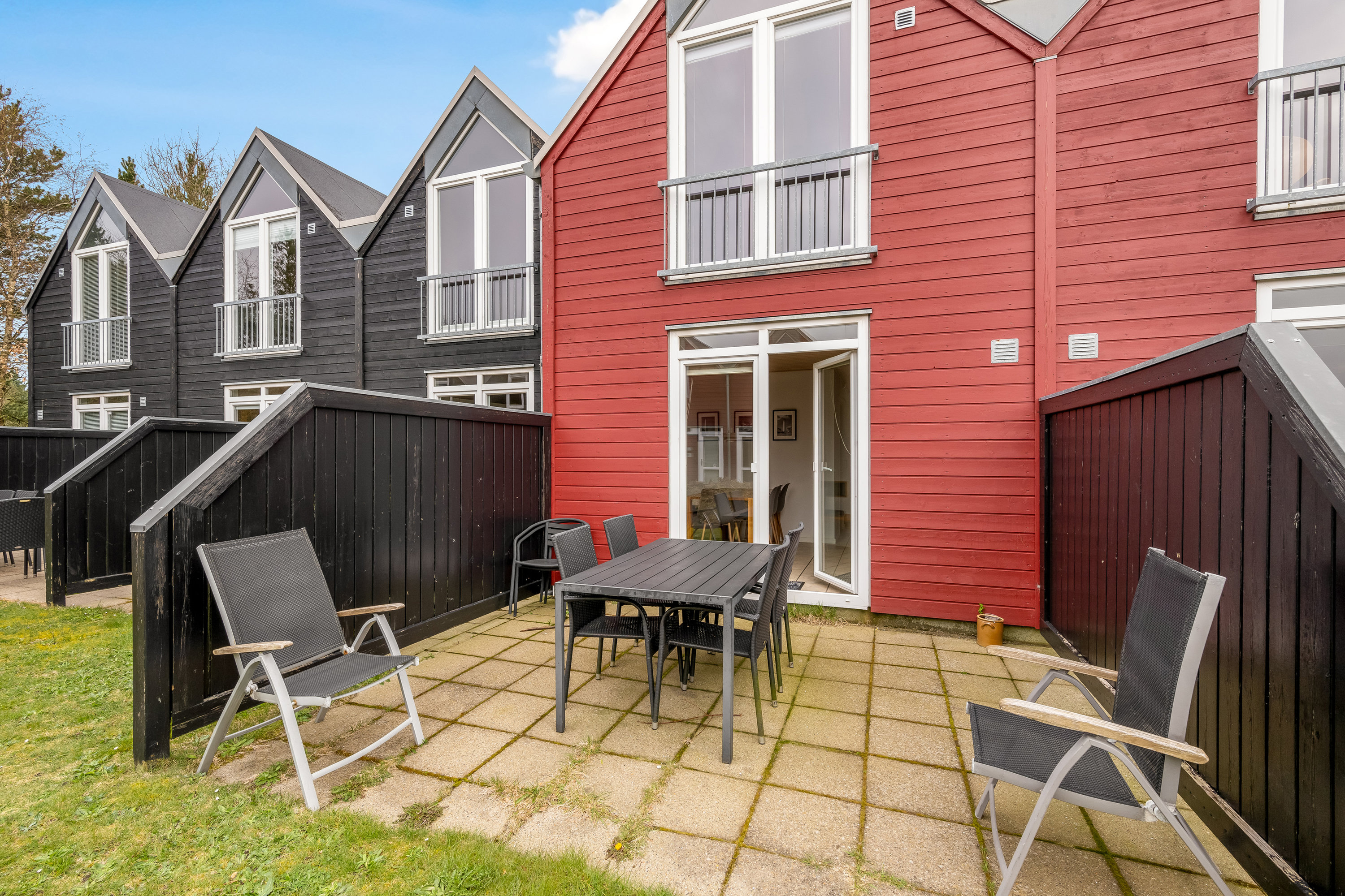 Fremhævet terrasse billede i fuldskærmstilstand. Billede af Lønne Feriepark 150C, Lønne, 6830 Nørre Nebel
