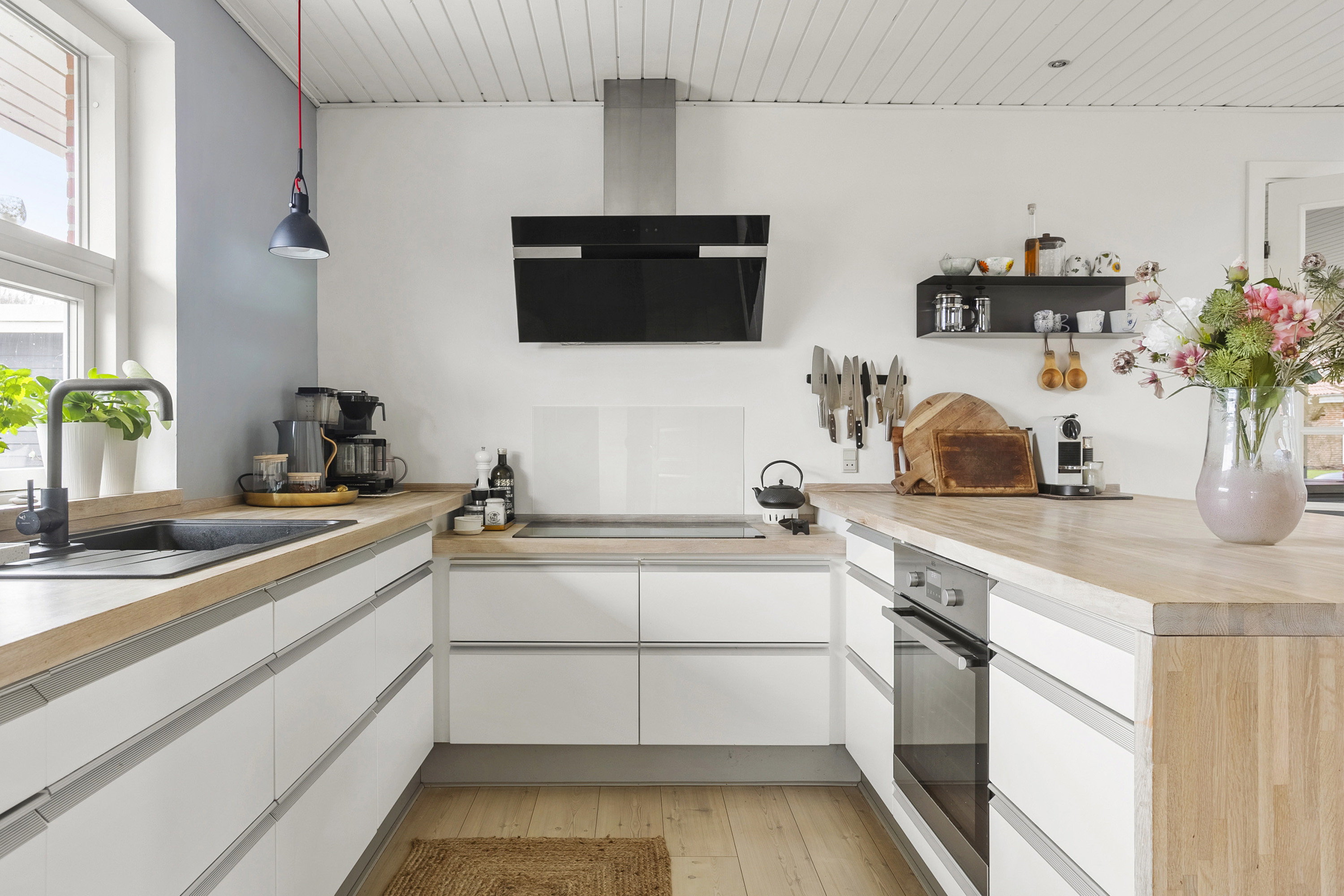 Fremhævet køkken billede i fuldskærmstilstand. Billede af Dalgårdsvej 42, 6600 Vejen