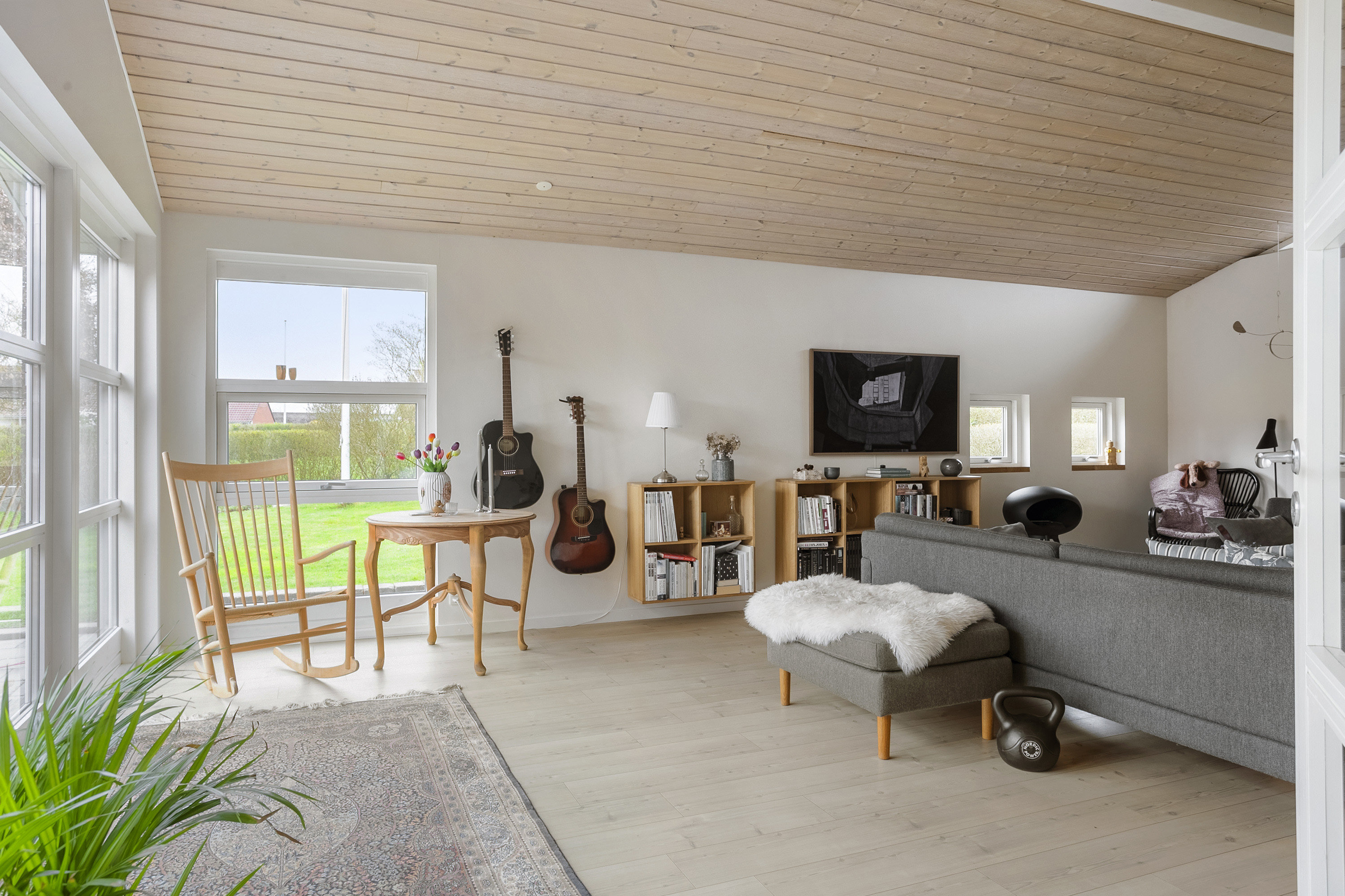 Fremhævet stue billede i fuldskærmstilstand. Billede af Dalgårdsvej 42, 6600 Vejen