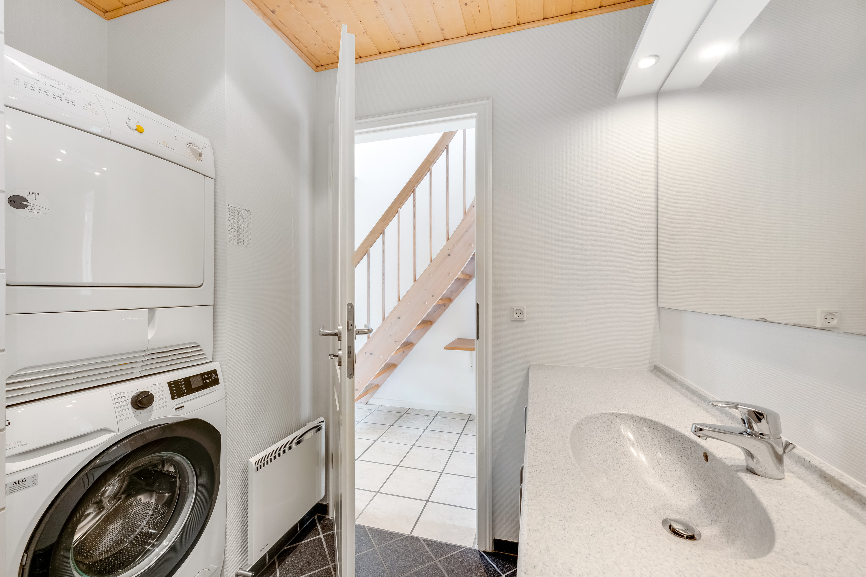 Fremhævet badeværelse billede i fuldskærmstilstand. Billede af Lønne Feriepark 150C, Lønne, 6830 Nørre Nebel