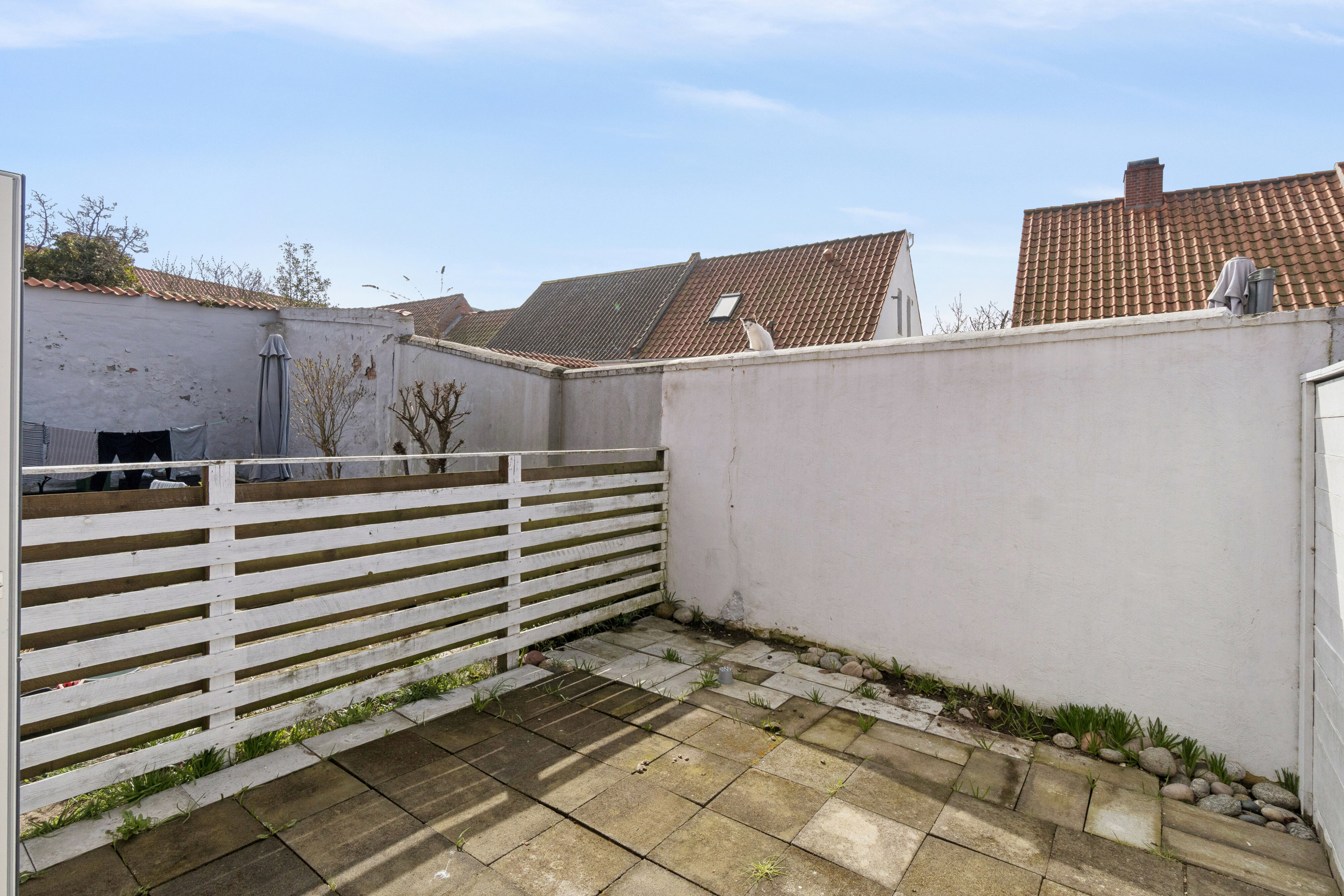 Fremhævet baghave billede i fuldskærmstilstand. Billede af Knudsvej 14, 3700 Rønne