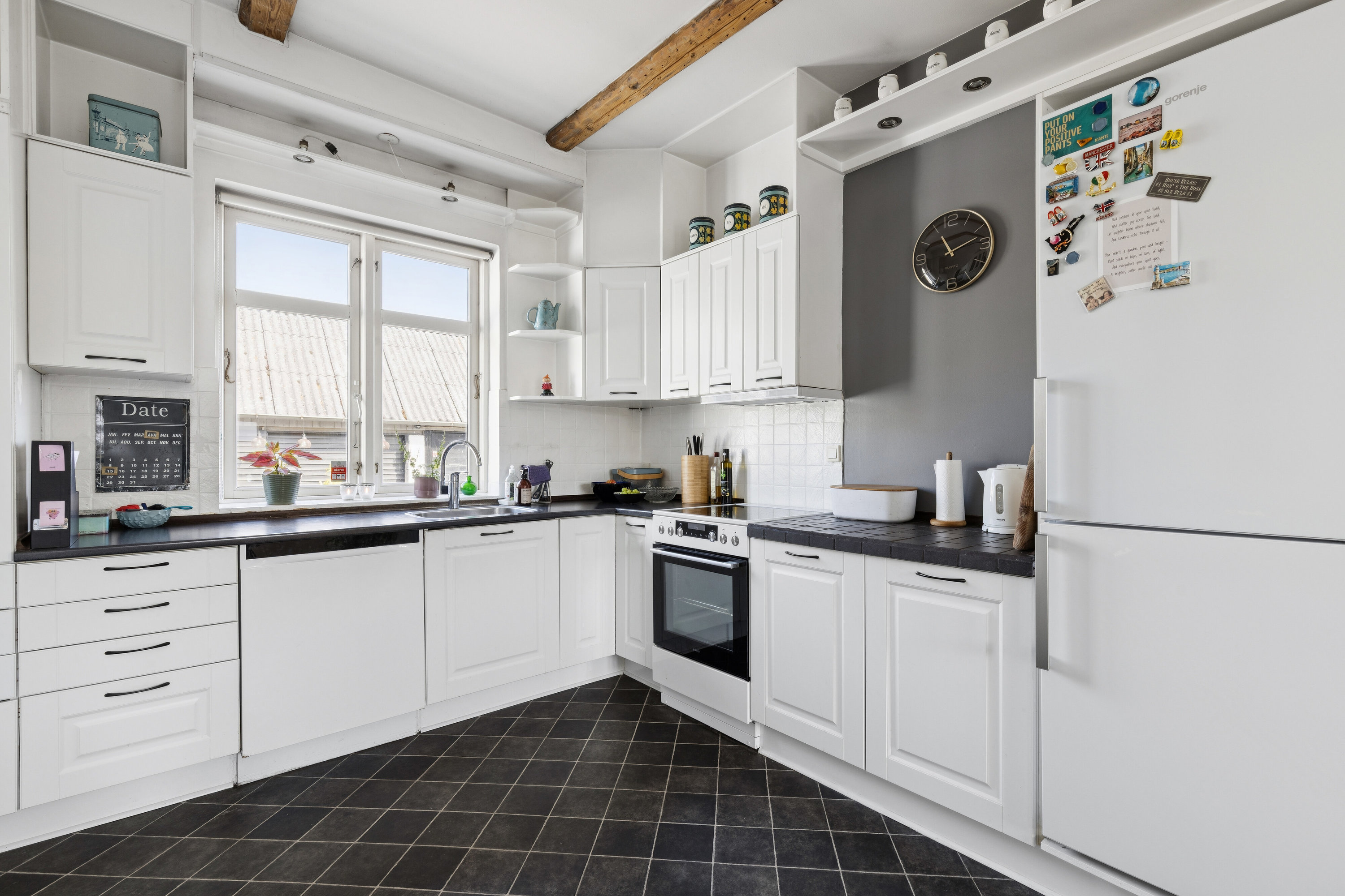 Fremhævet køkken billede i fuldskærmstilstand. Billede af Stationsvej 6, 4241 Vemmelev