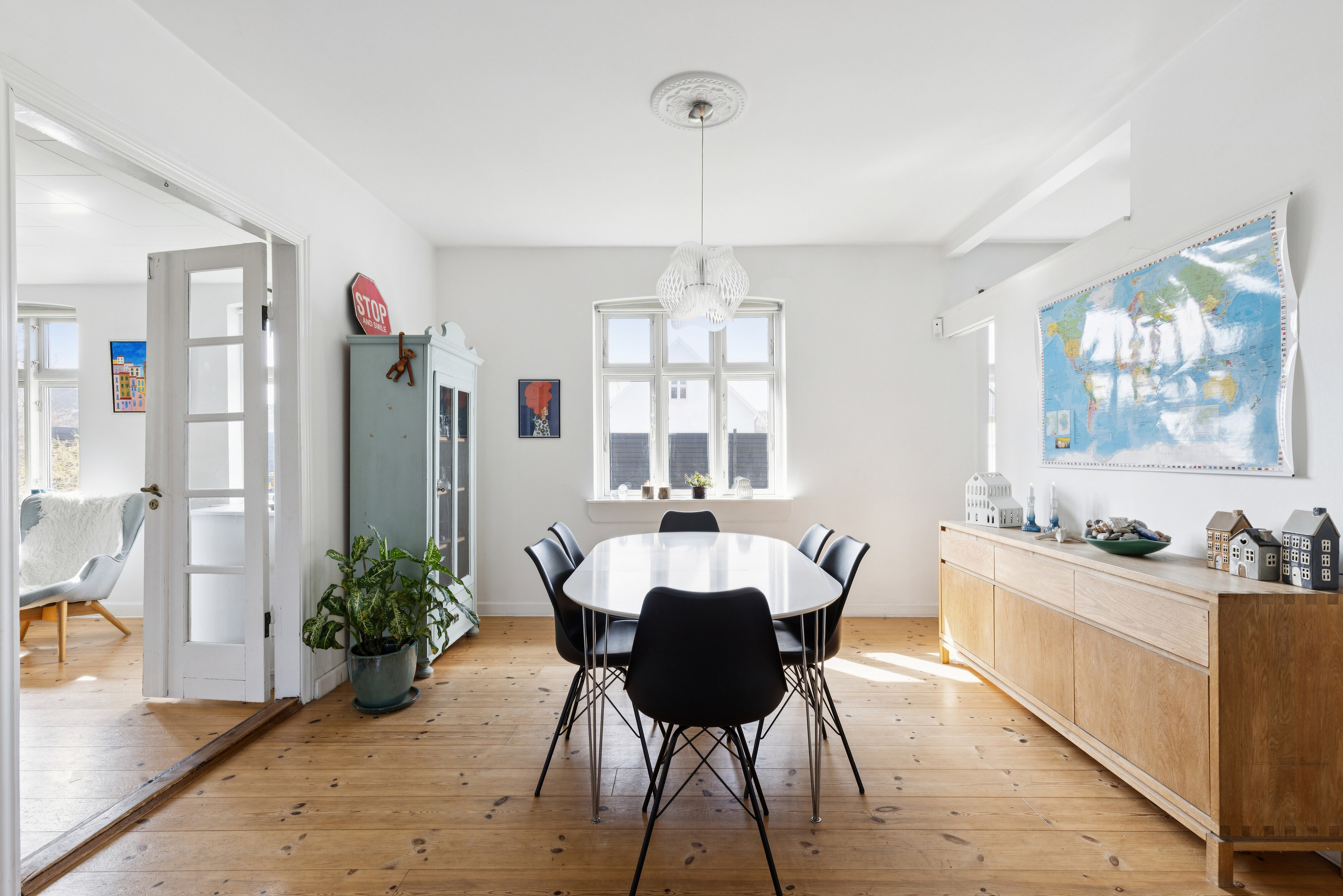 Fremhævet spisestue billede i fuldskærmstilstand. Billede af Stationsvej 6, 4241 Vemmelev