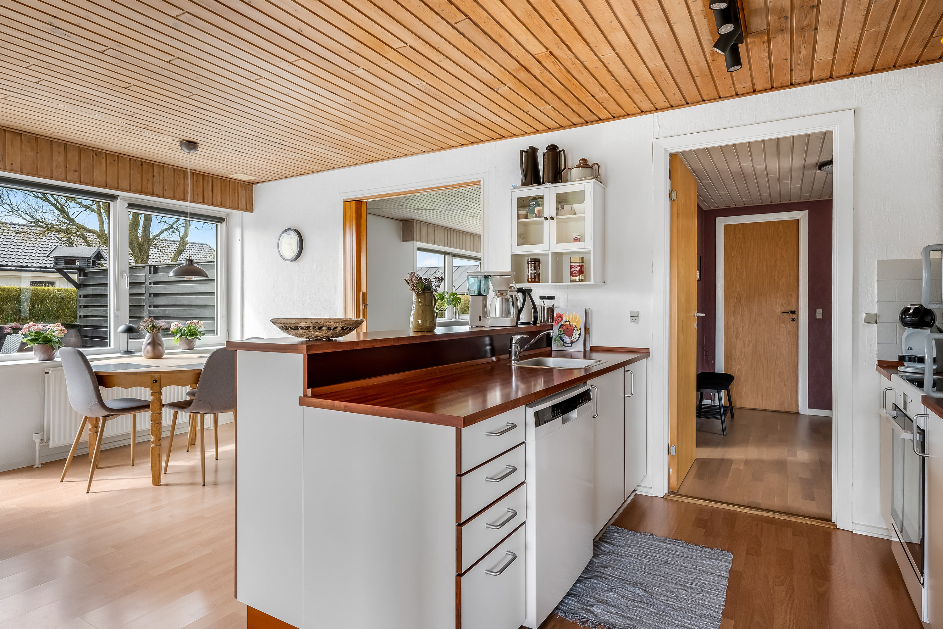 Fremhævet køkken billede i fuldskærmstilstand. Billede af Solvænget 114, 6870 Ølgod