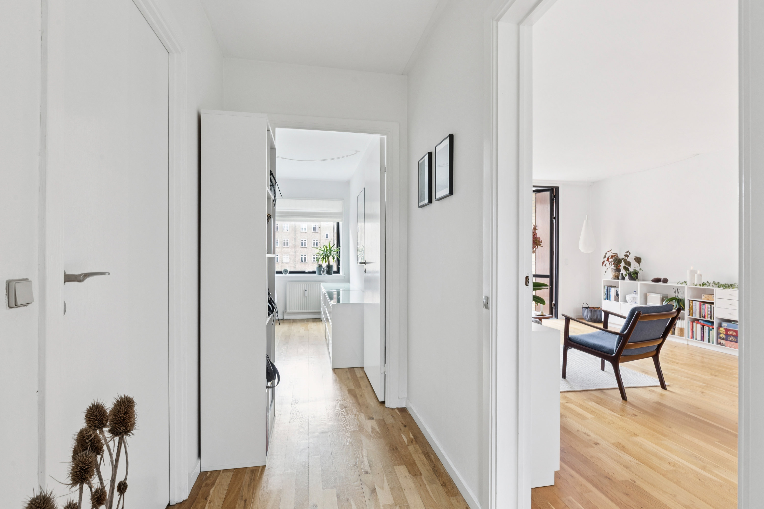 Fremhævet gang billede i fuldskærmstilstand. Billede af Kirstinedalsvej 6, 2. th., 2500 Valby