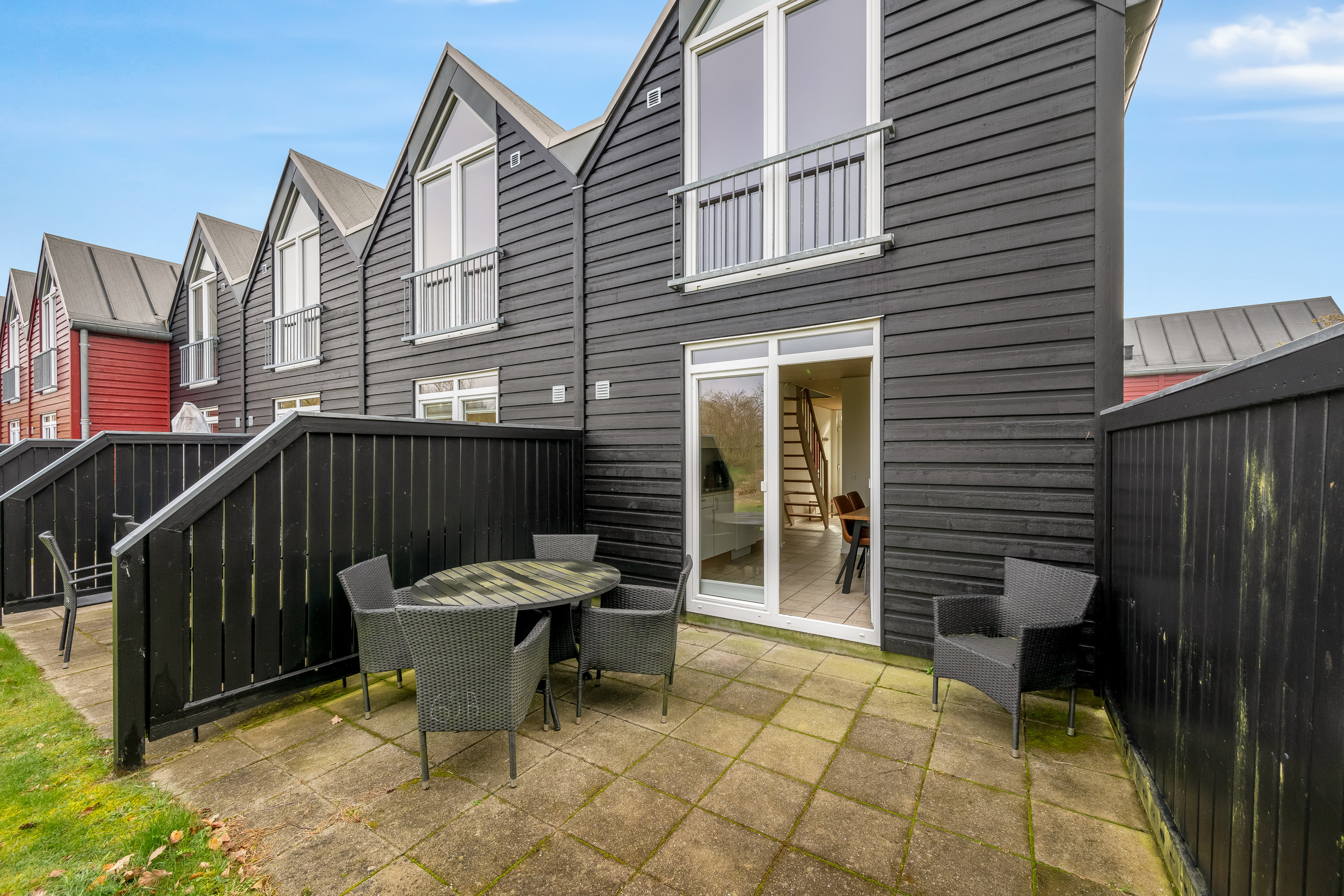 Fremhævet terrasse billede i fuldskærmstilstand. Billede af Lønne Feriepark 138A, Lønne, 6830 Nørre Nebel