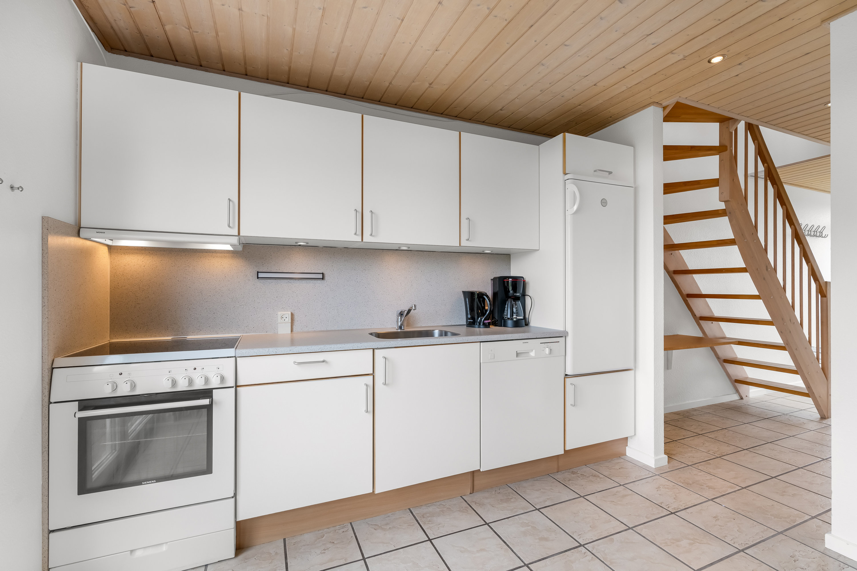 Fremhævet køkken billede i fuldskærmstilstand. Billede af Lønne Feriepark 144B, Lønne, 6830 Nørre Nebel