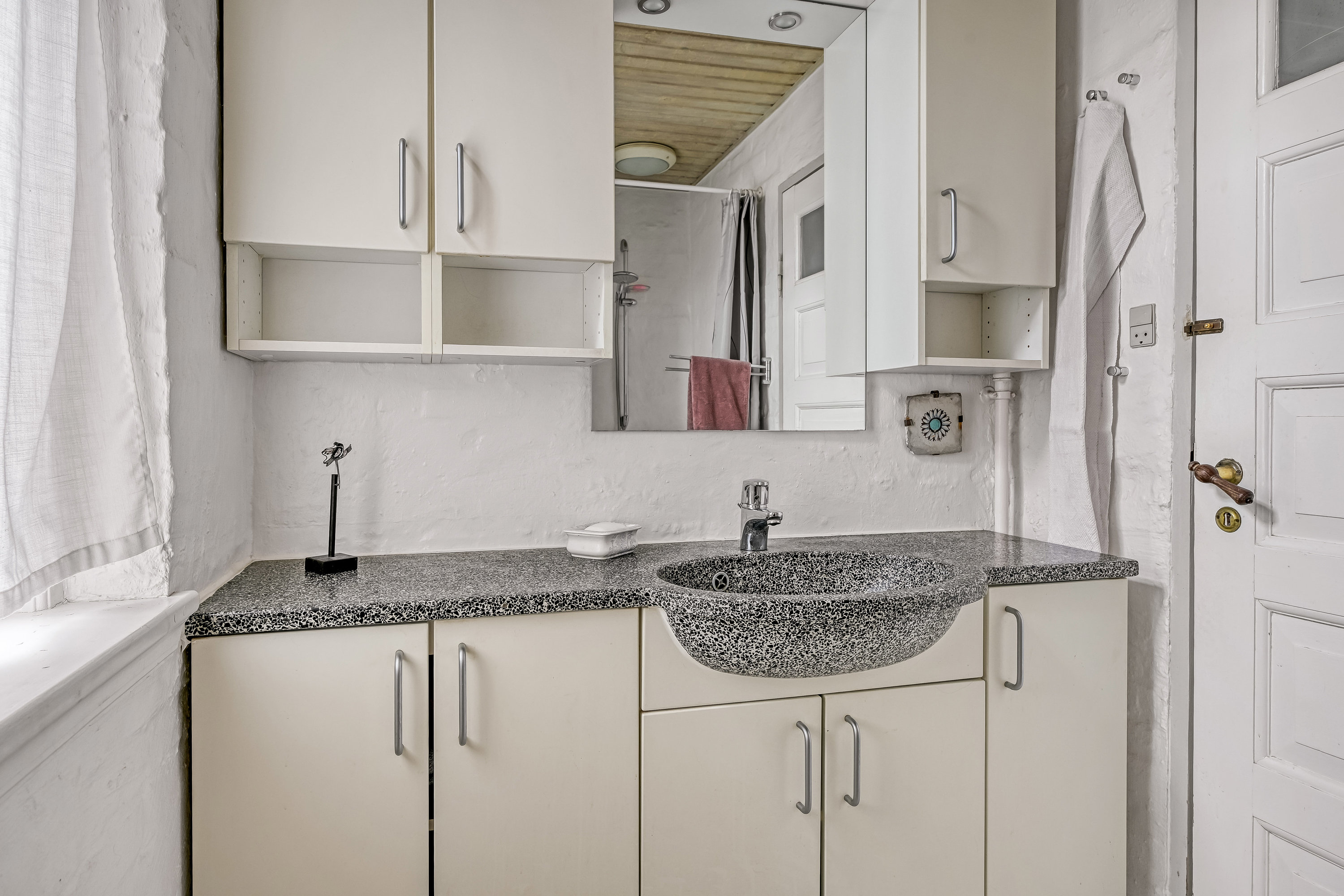 Fremhævet badeværelse billede i fuldskærmstilstand. Billede af Landevejen 80, Sønderho, 6720 Fanø