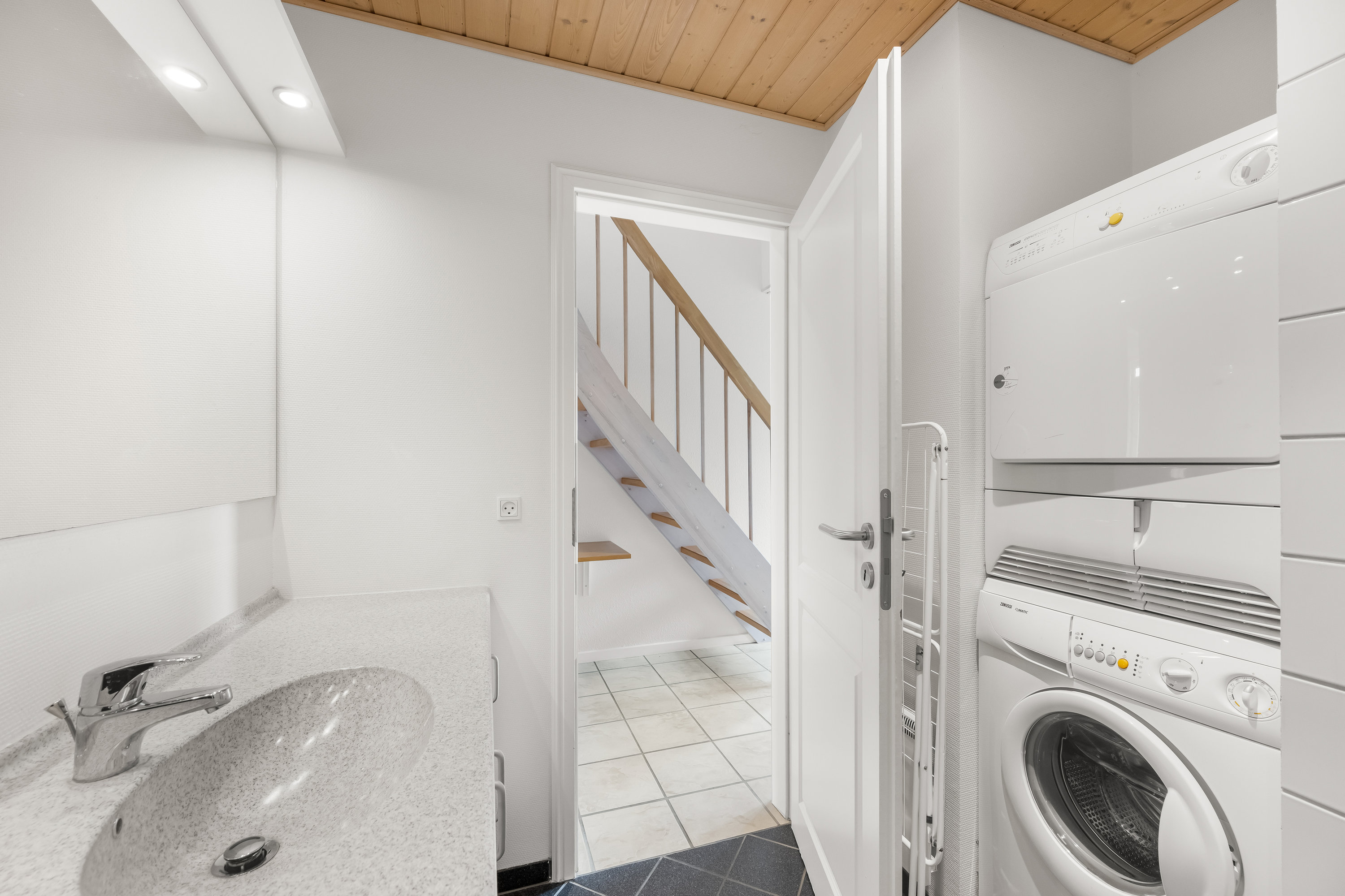 Fremhævet bryggers billede i fuldskærmstilstand. Billede af Lønne Feriepark 138A, Lønne, 6830 Nørre Nebel