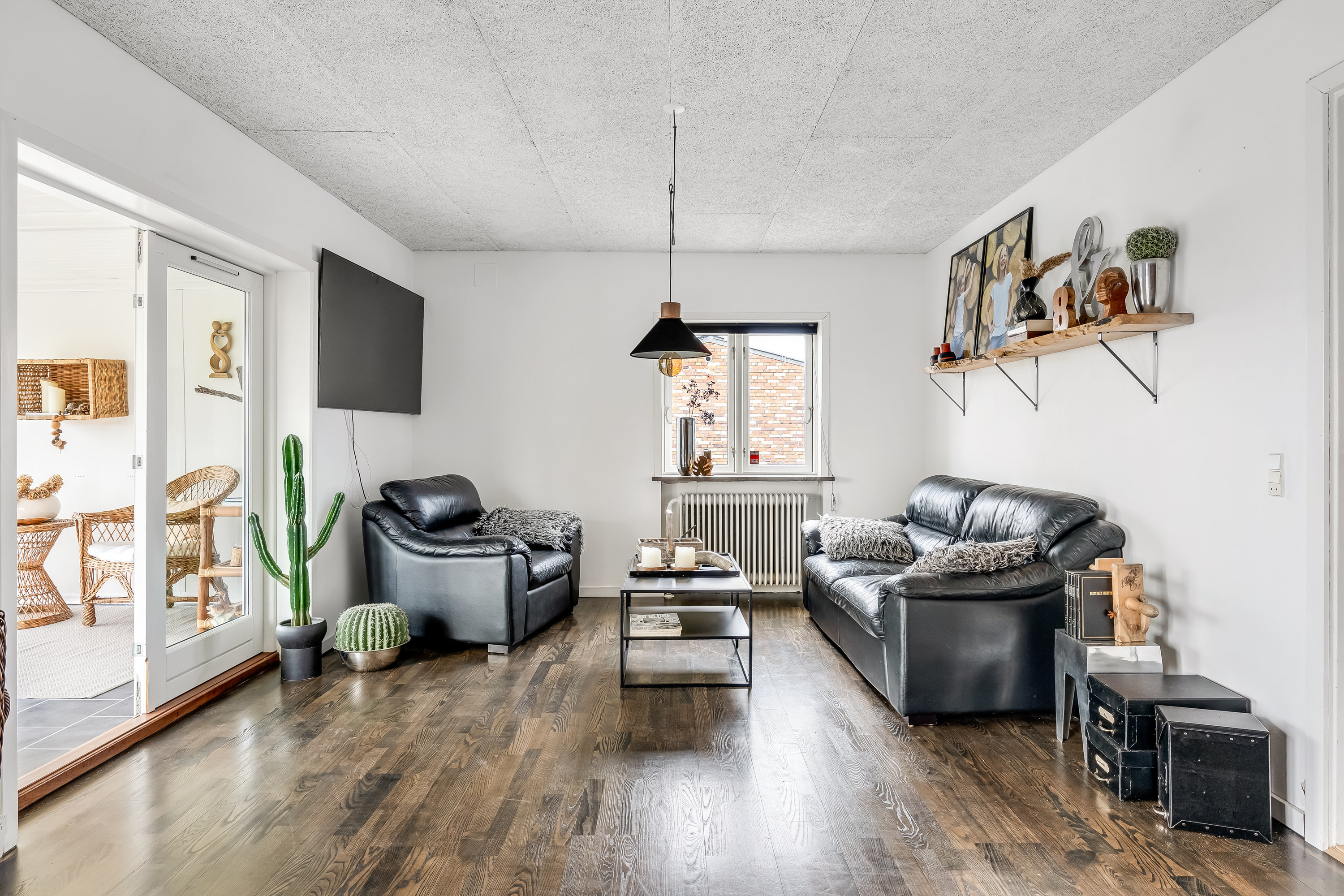 Fremhævet stue billede i fuldskærmstilstand. Billede af Enghavevej 11, 6870 Ølgod