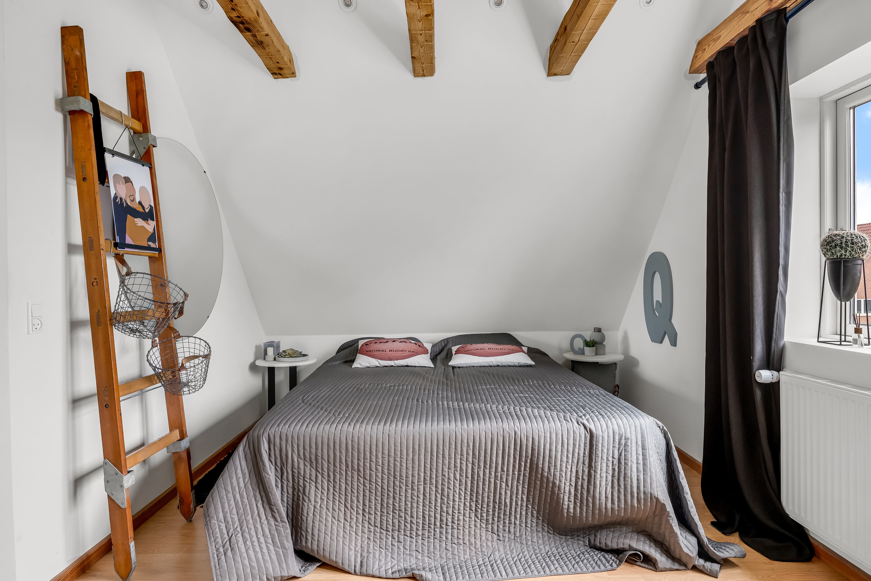 Fremhævet soveværelse billede i fuldskærmstilstand. Billede af Enghavevej 11, 6870 Ølgod