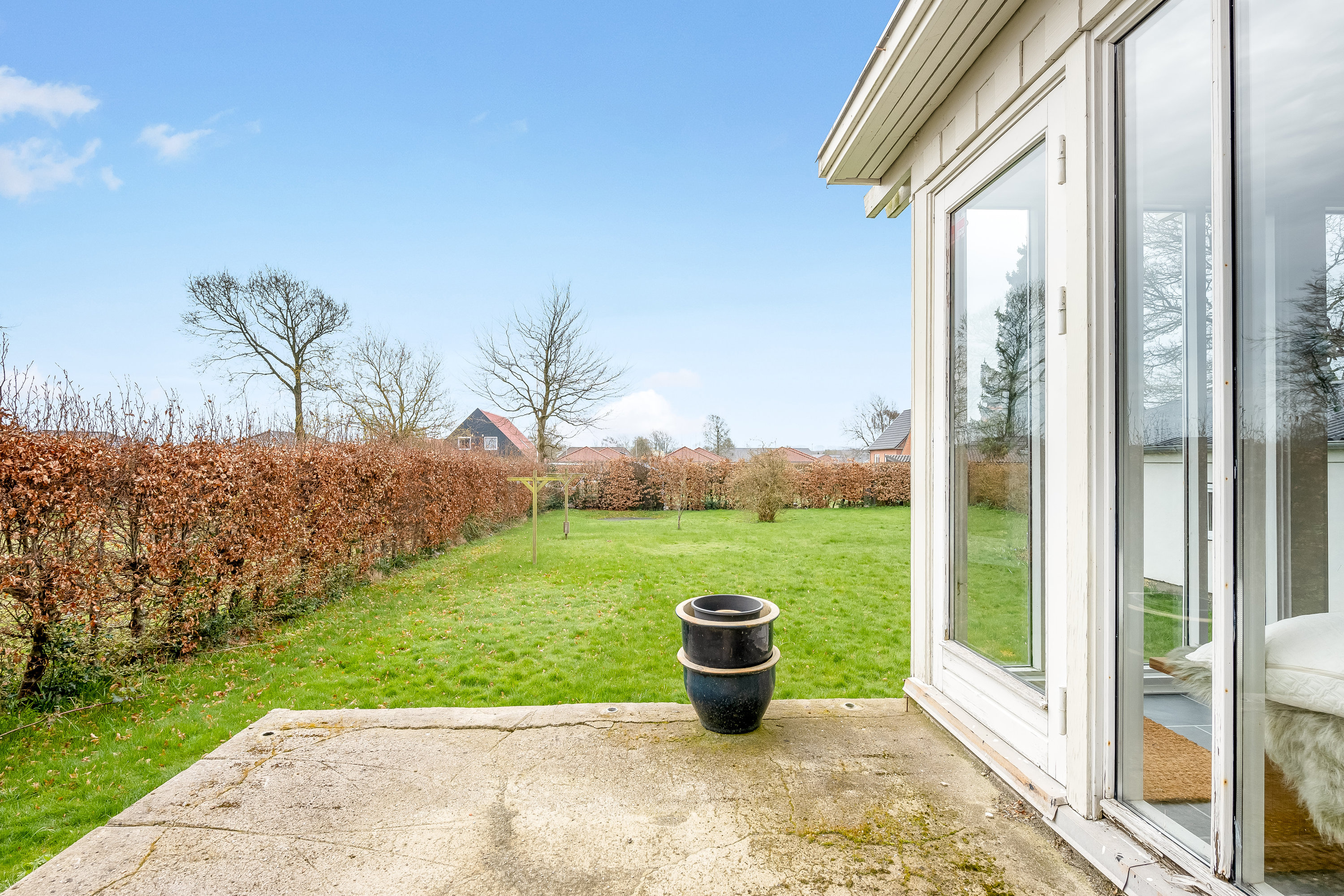 Fremhævet facade billede i fuldskærmstilstand. Billede af Enghavevej 11, 6870 Ølgod