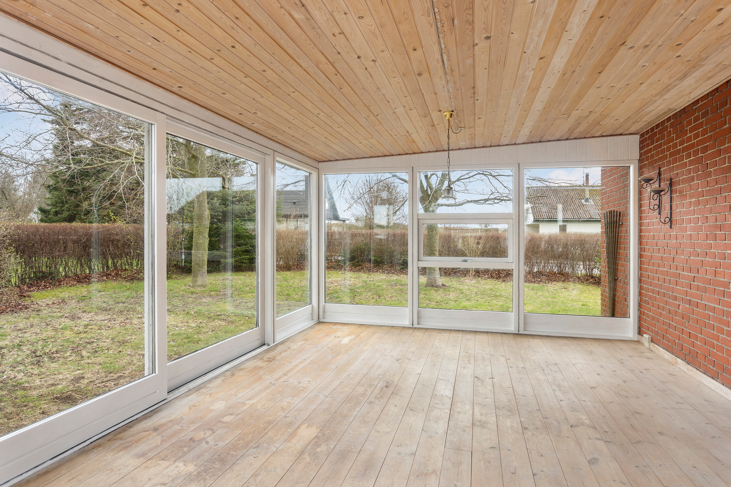 Fremhævet udestue billede i fuldskærmstilstand. Billede af Sølvvej 2, Thorshøj, 9750 Østervrå