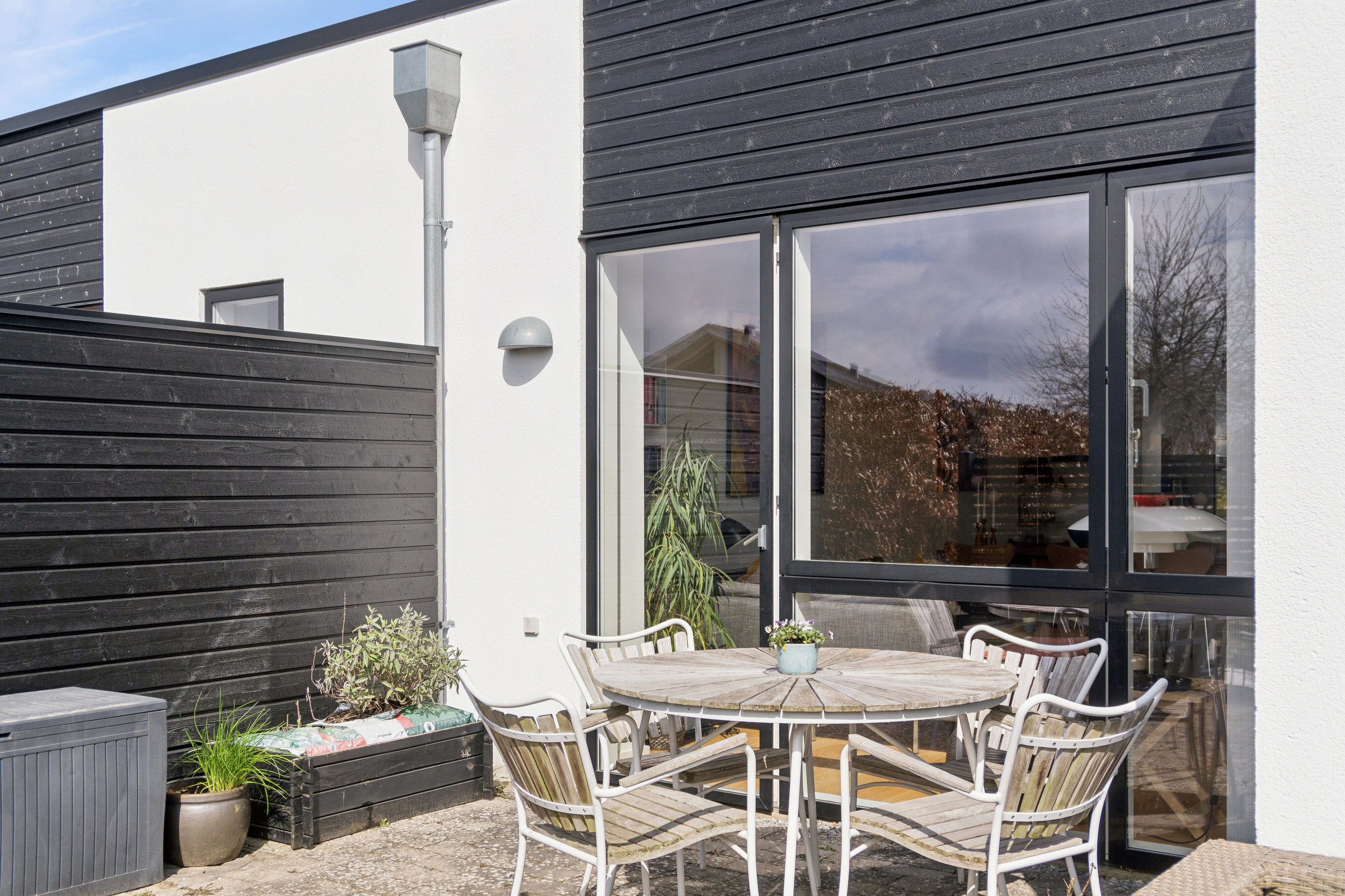 Fremhævet terrasse billede i fuldskærmstilstand. Billede af Hørretløkken 214, 8320 Mårslet