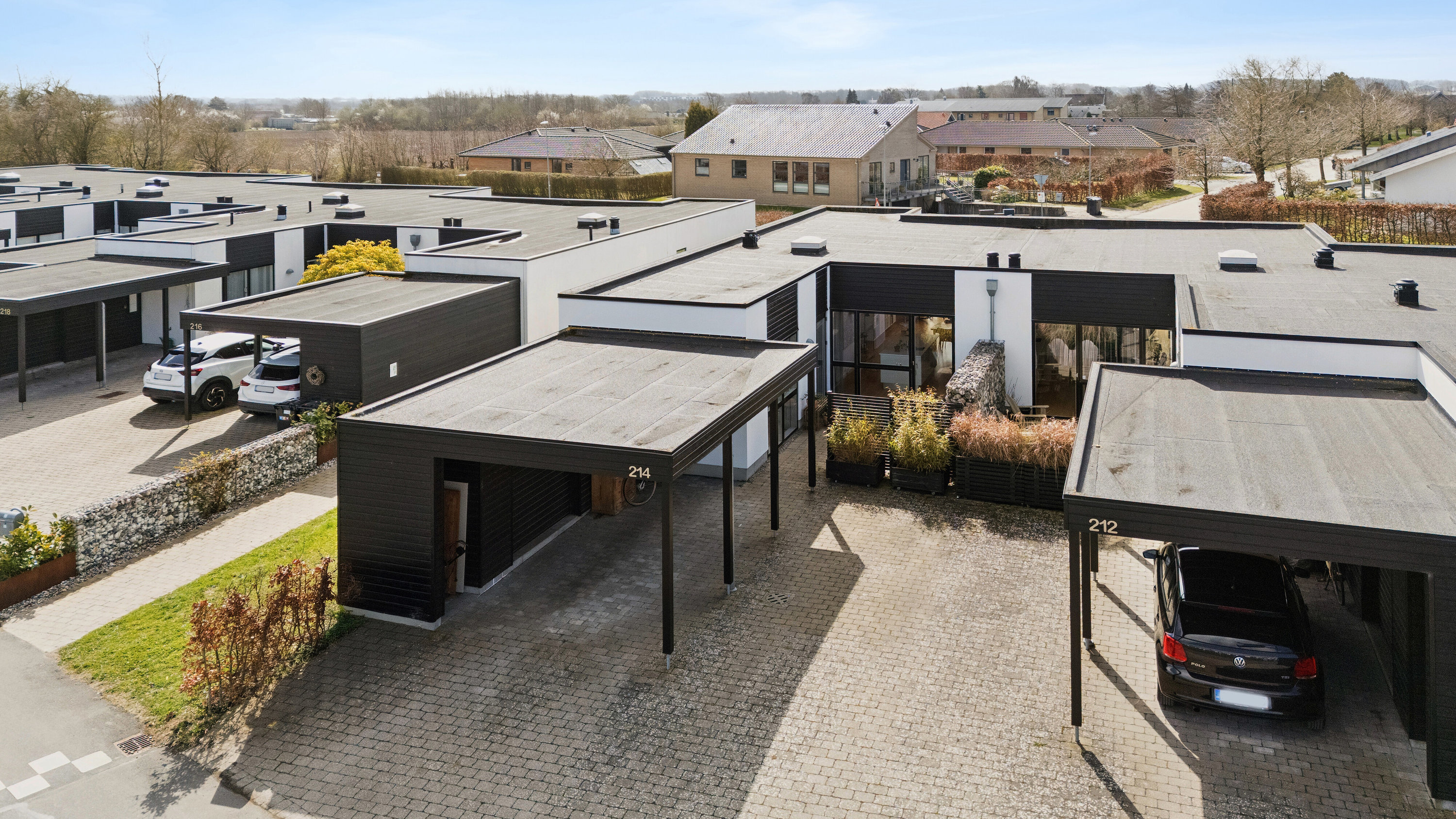 Fremhævet set fra vejen billede i fuldskærmstilstand. Billede af Hørretløkken 214, 8320 Mårslet