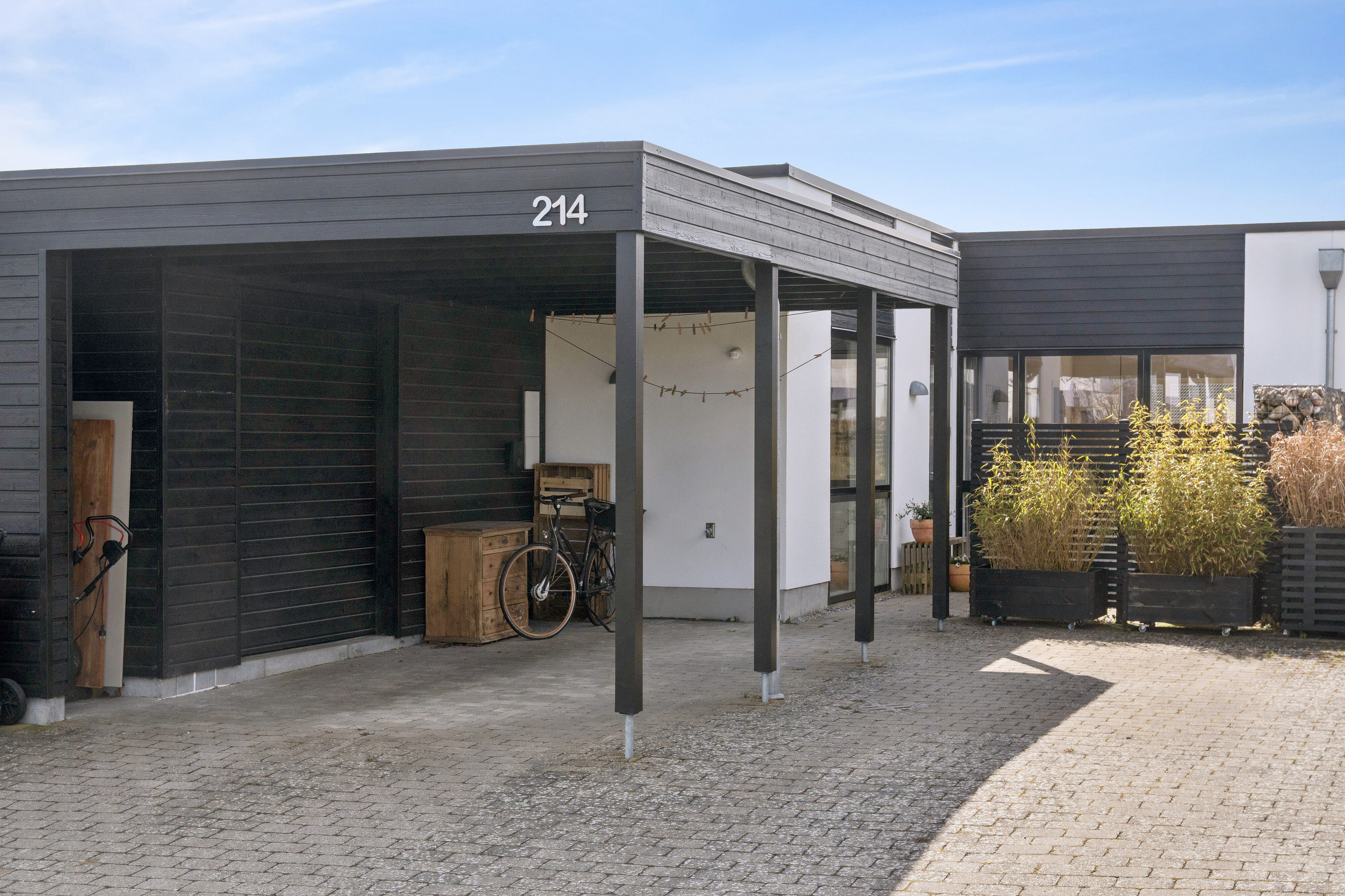 Fremhævet set fra vejen billede i fuldskærmstilstand. Billede af Hørretløkken 214, 8320 Mårslet