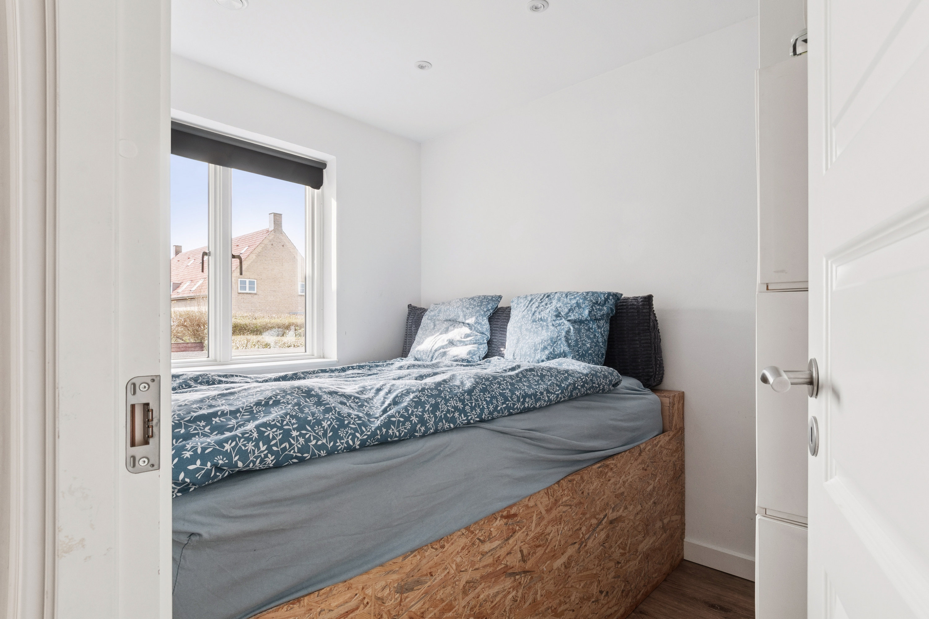 Fremhævet værelse billede i fuldskærmstilstand. Billede af Banevænget 9, 2770 Kastrup