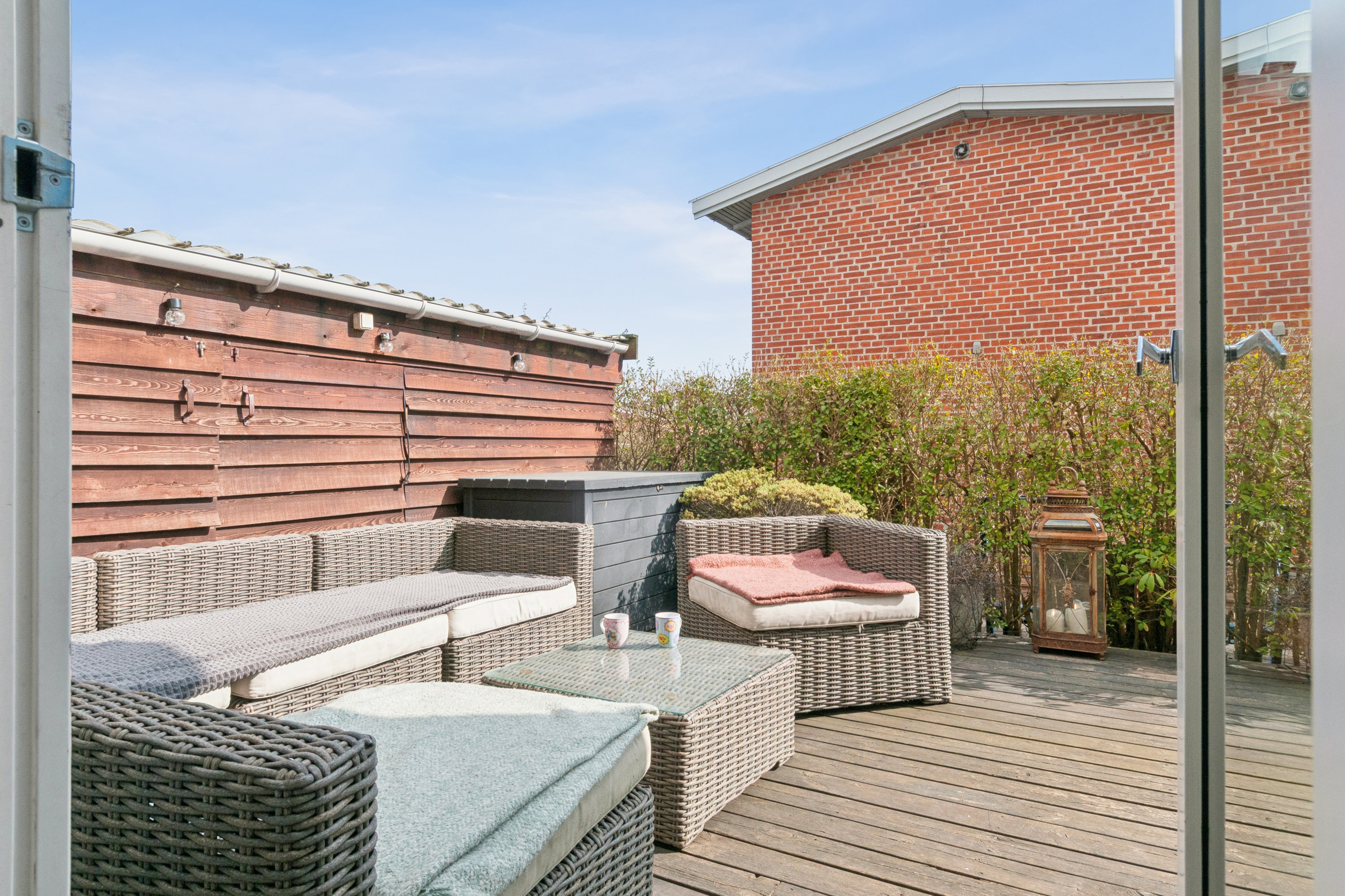 Fremhævet terrasse billede i fuldskærmstilstand. Billede af Banevænget 9, 2770 Kastrup