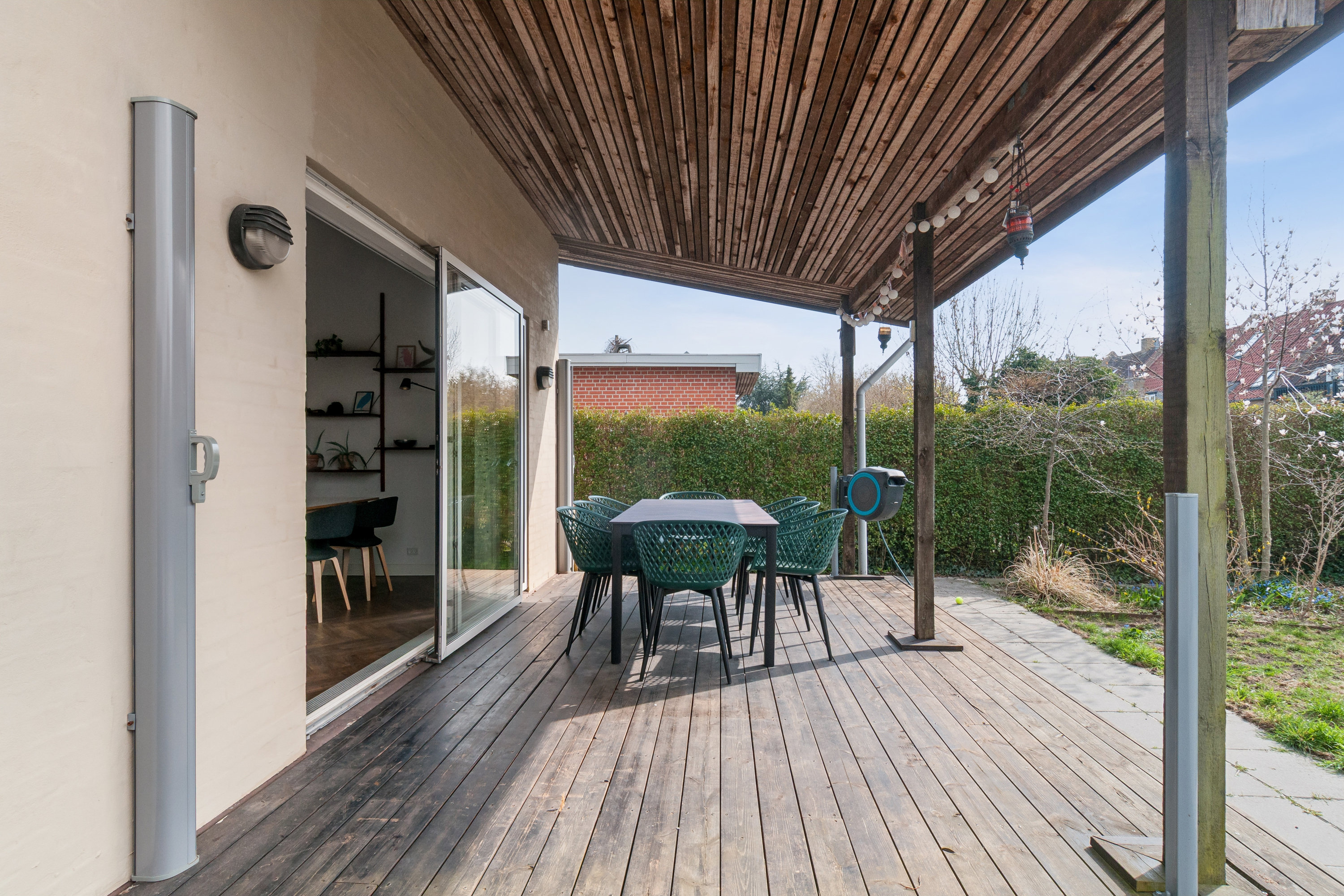 Fremhævet terrasse billede i fuldskærmstilstand. Billede af Banevænget 9, 2770 Kastrup