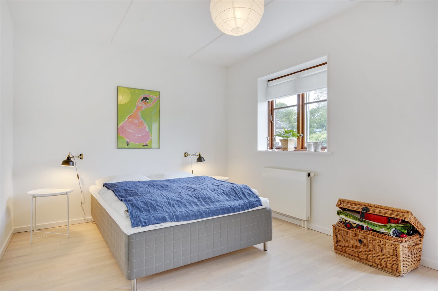 Fremhævet  billede i fuldskærmstilstand. Billede af Strandkrogen 2E, 3120 Dronningmølle