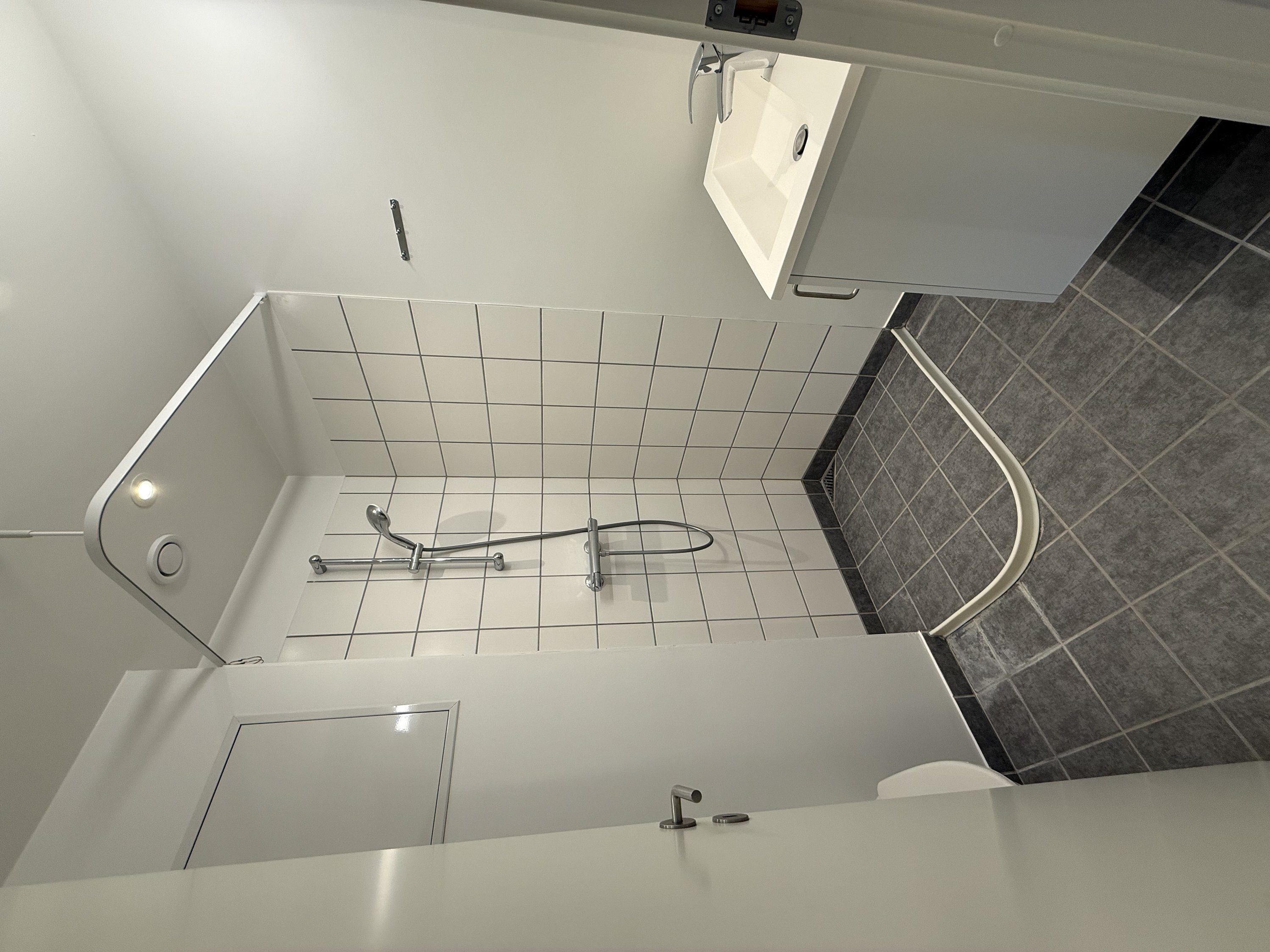 Fremhævet  billede i fuldskærmstilstand. Billede af Rytterkasernen 1, 1. 1., 5000 Odense C