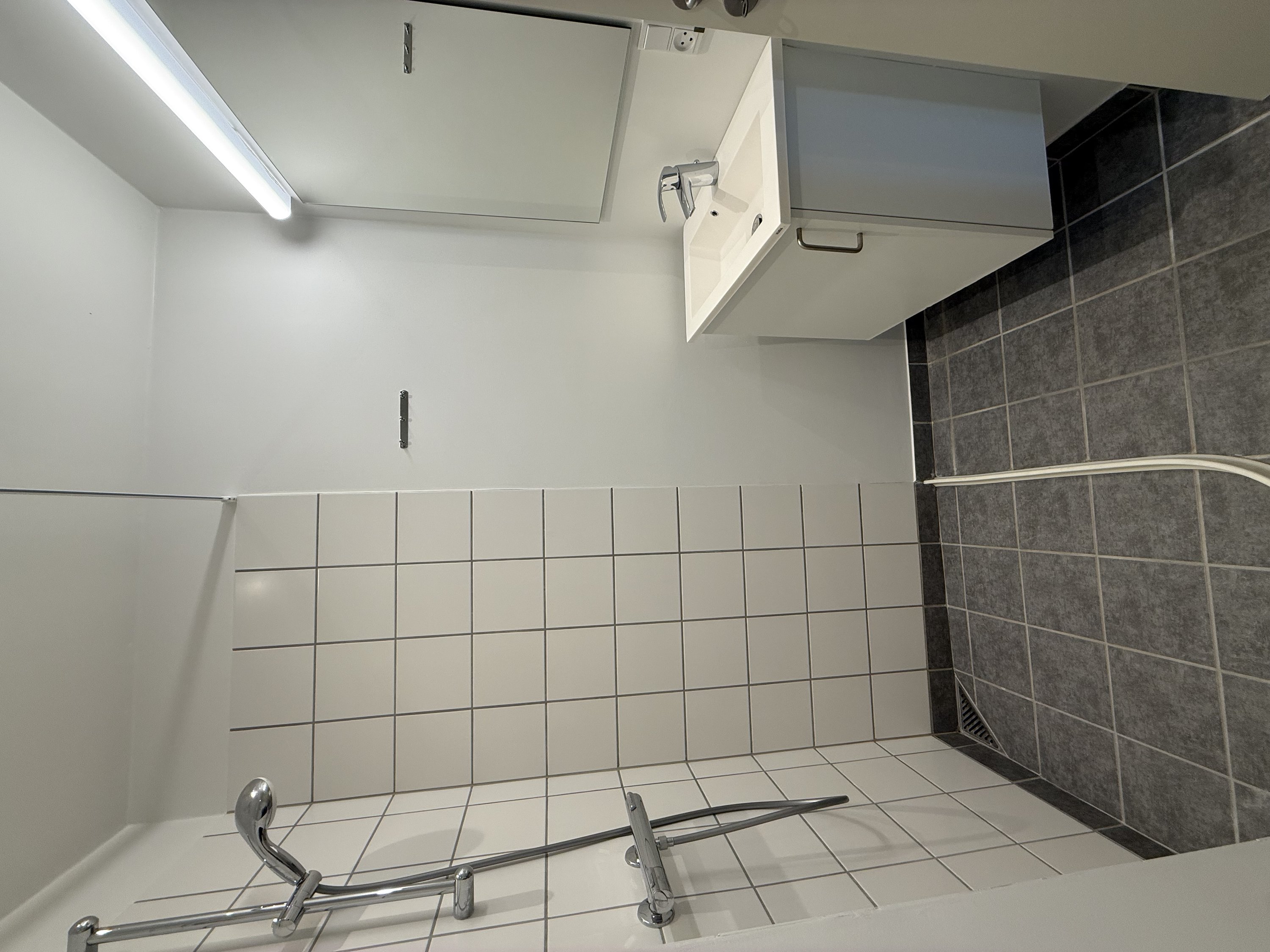 Fremhævet  billede i fuldskærmstilstand. Billede af Rytterkasernen 1, 1. 1., 5000 Odense C