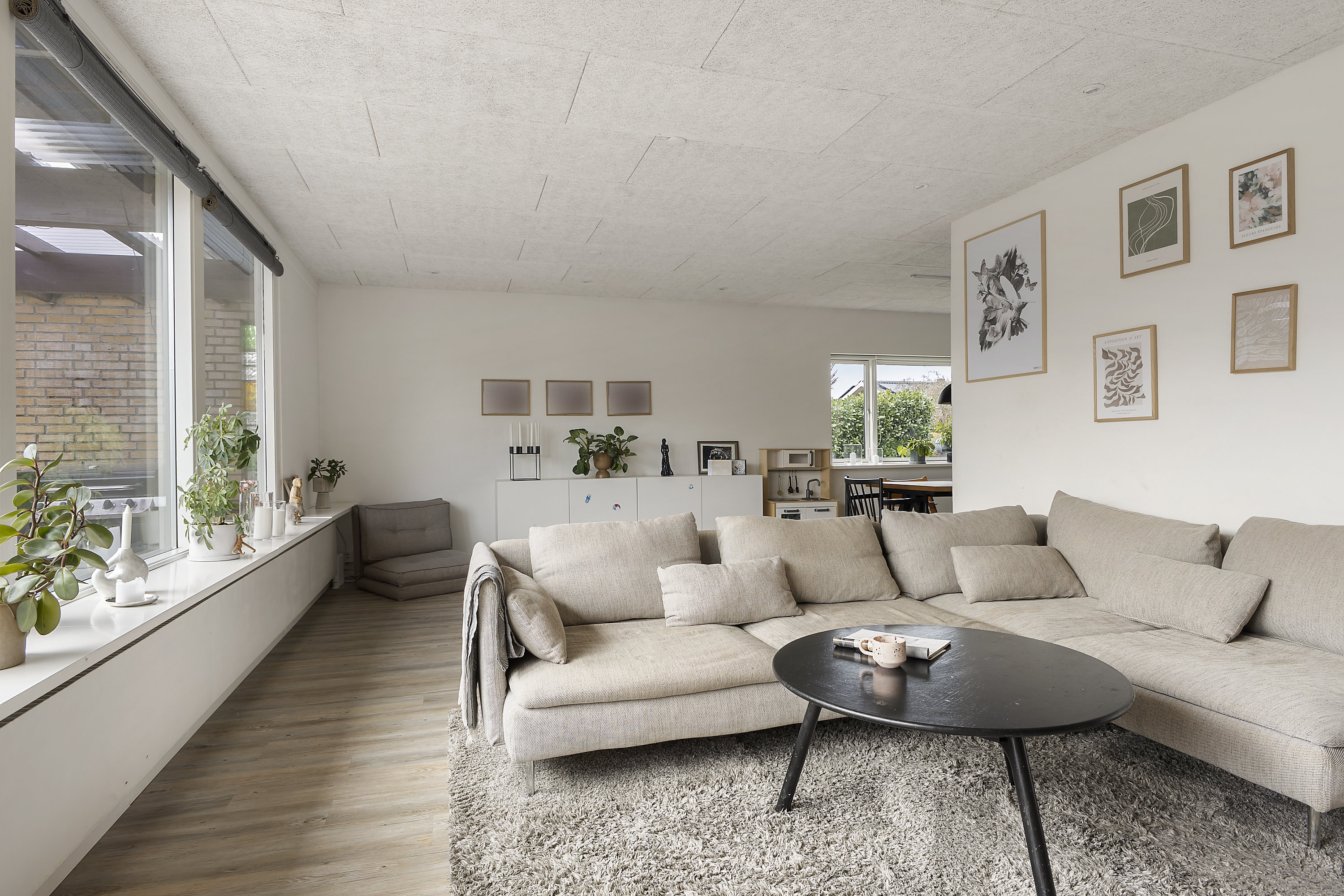 Fremhævet stue billede i fuldskærmstilstand. Billede af Jeppe Aakjærs Vej 10, 7000 Fredericia