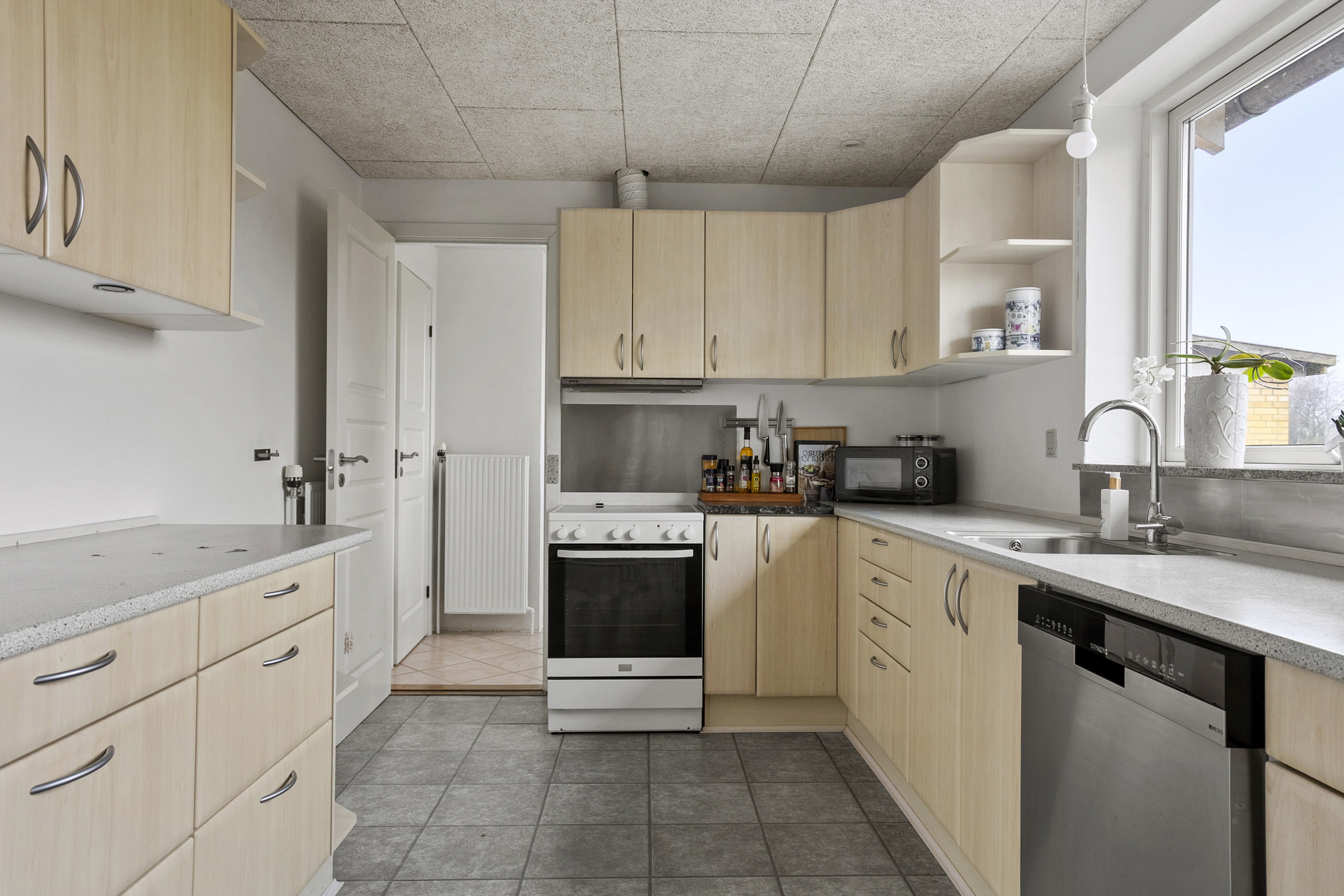 Skravevej 2, Københoved, 6630 Rødding