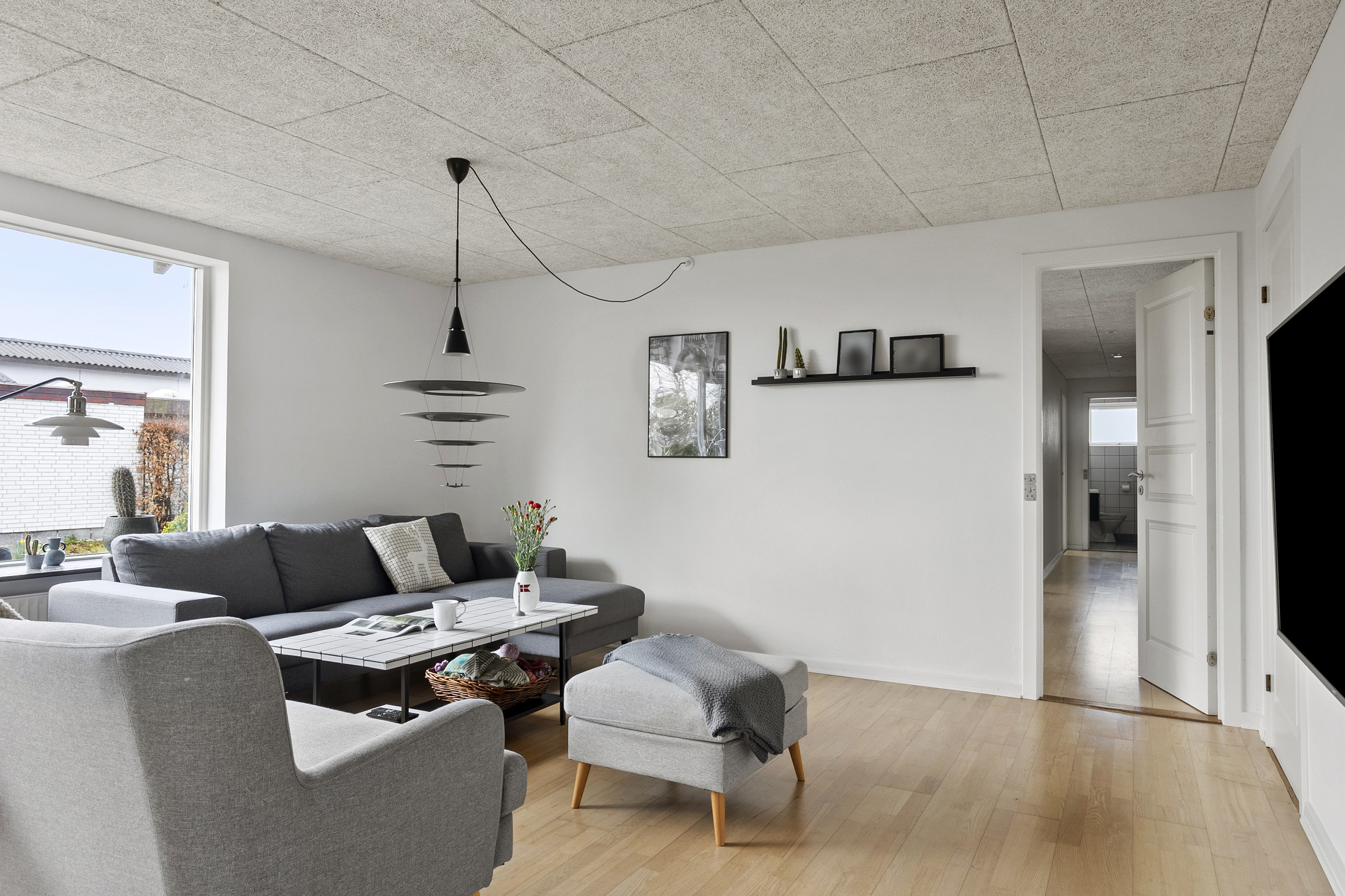 Fremhævet stue billede i fuldskærmstilstand. Billede af Skravevej 2, Københoved, 6630 Rødding