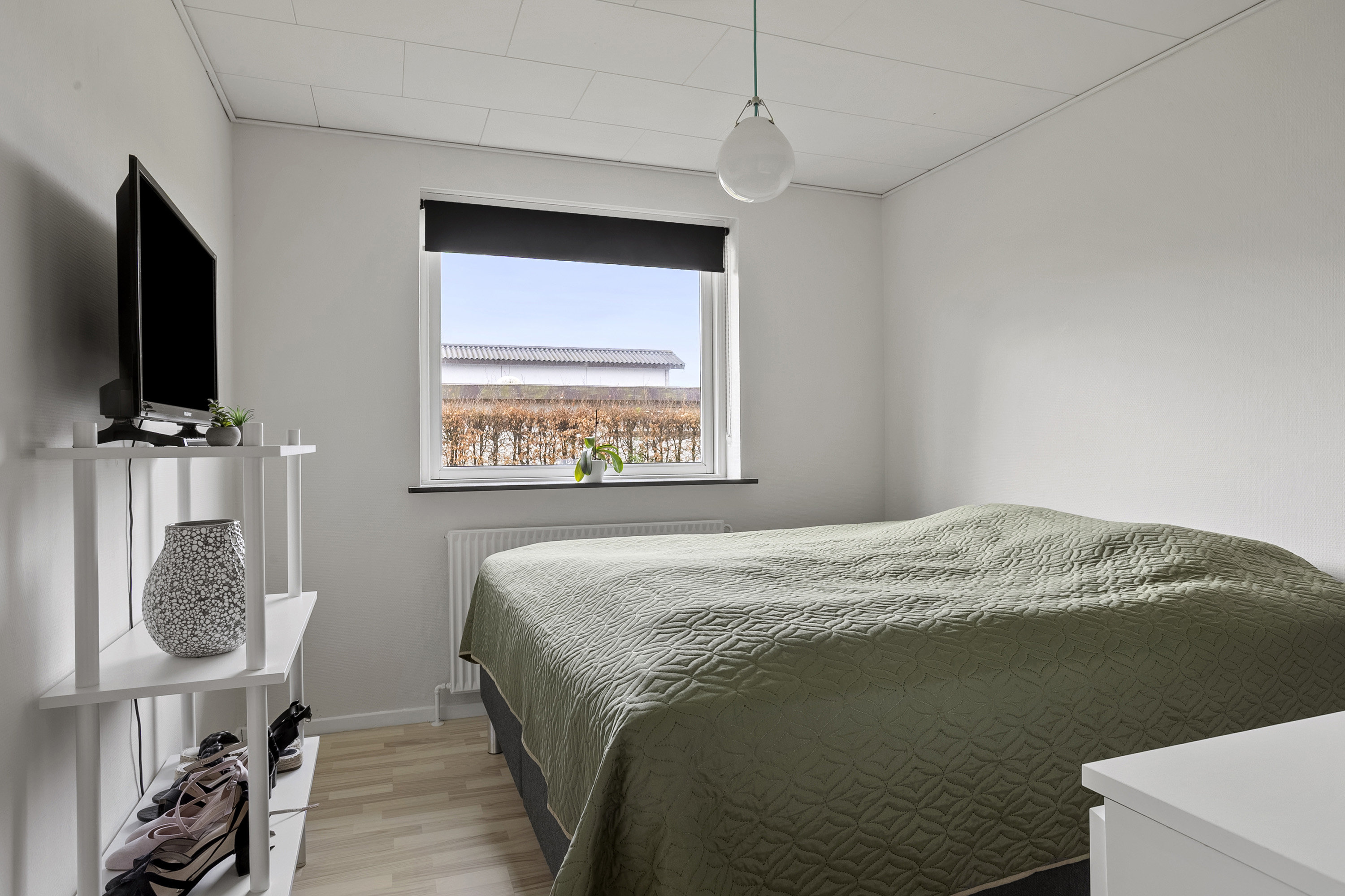 Fremhævet soveværelse billede i fuldskærmstilstand. Billede af Skravevej 2, Københoved, 6630 Rødding