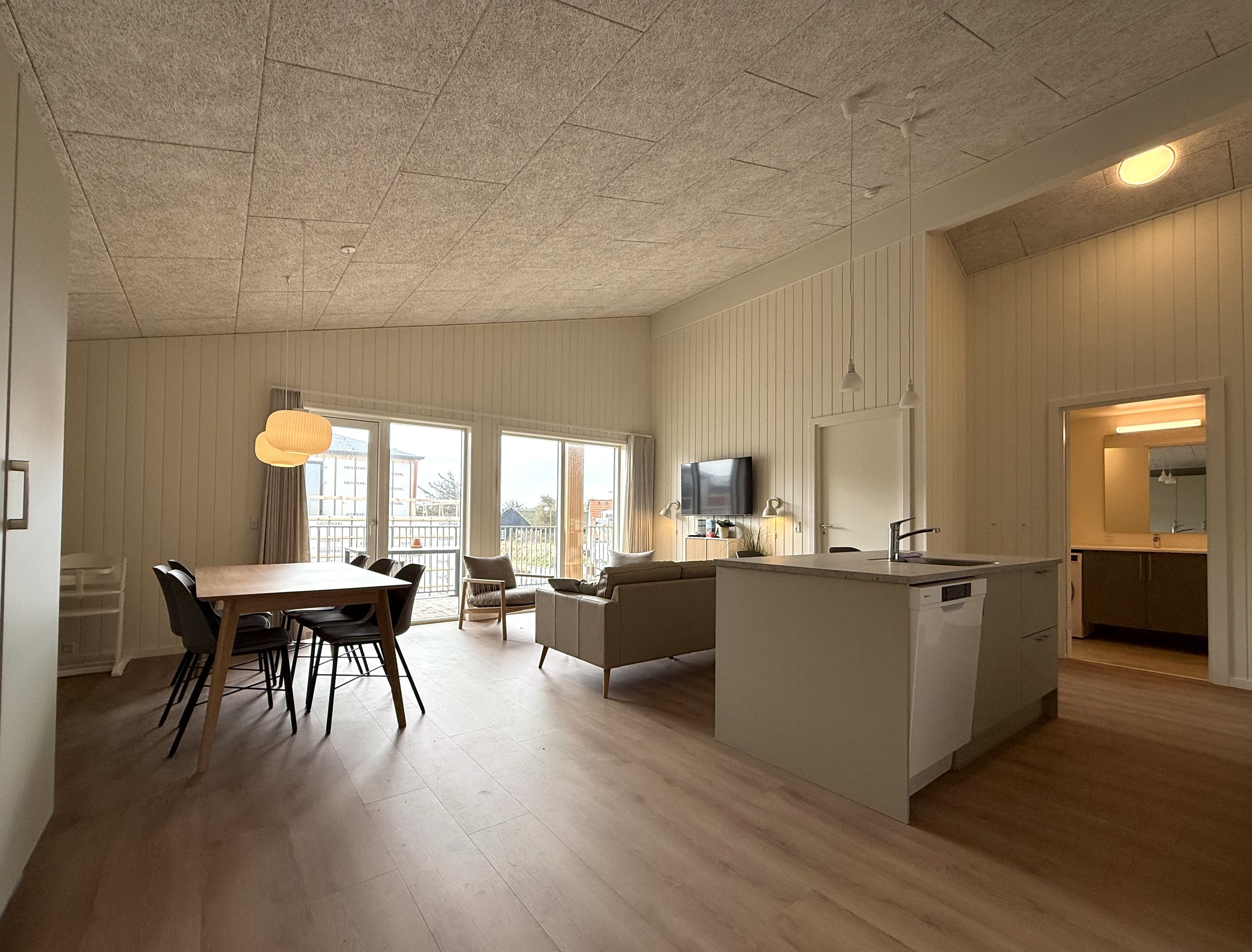 Fremhævet  billede i fuldskærmstilstand. Billede af Strandbyen 58A, 1. th., Søndervig, 6950 Ringkøbing