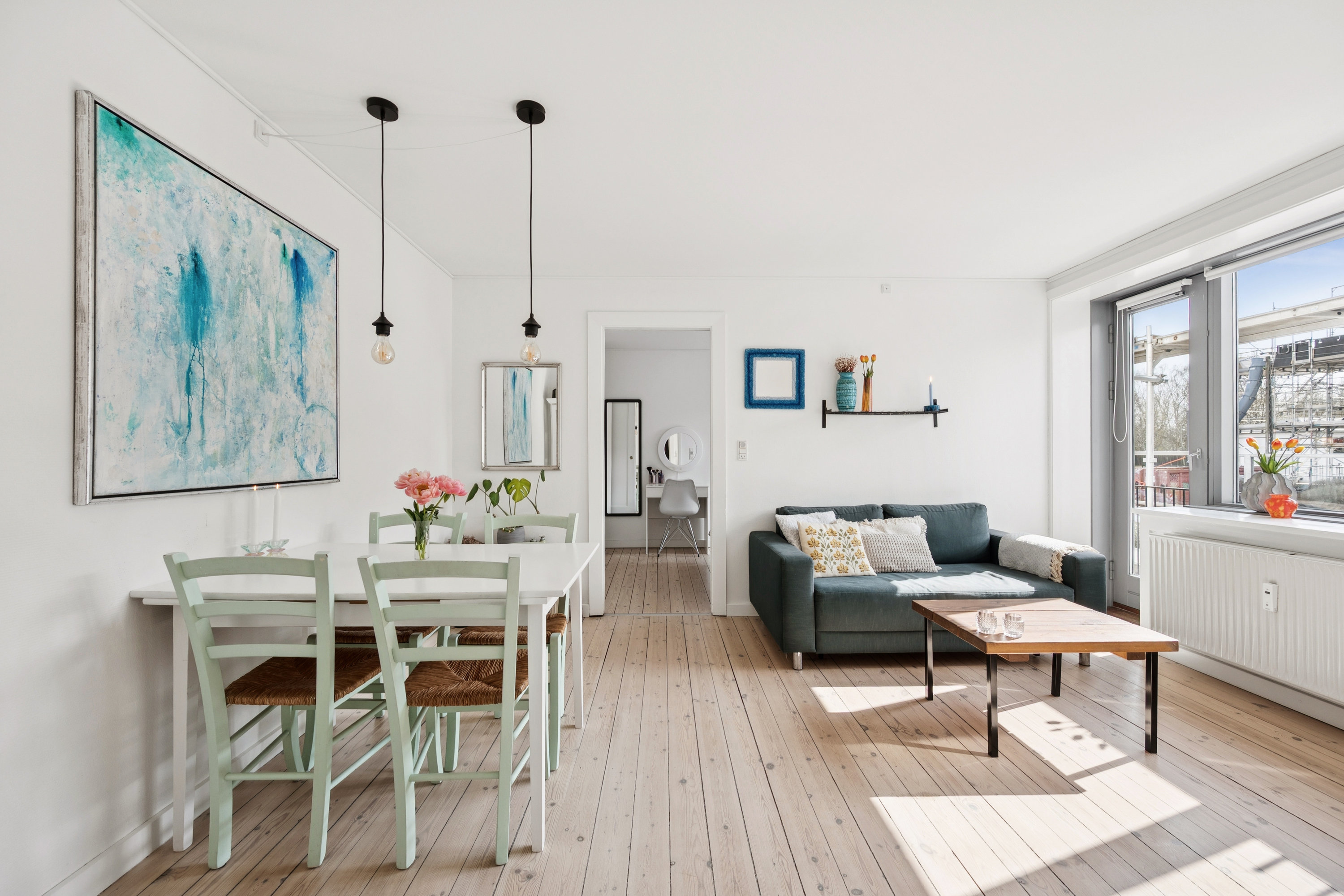 Fremhævet stue billede i fuldskærmstilstand. Billede af Vigerslevvej 281B, st.. th., 2500 Valby