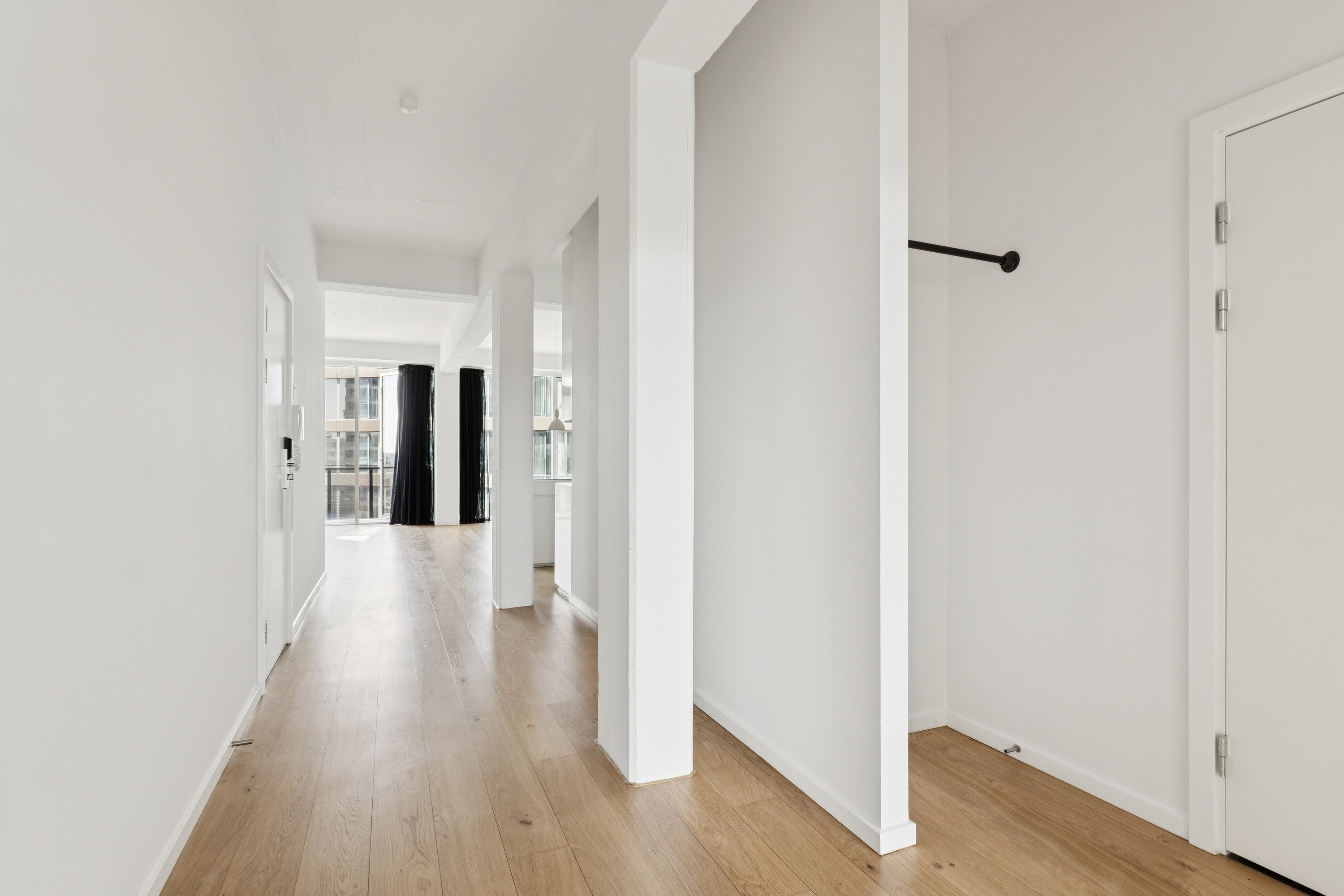 Fremhævet gang billede i fuldskærmstilstand. Billede af Drechselsgade 6A, 4. th., 2300 København S